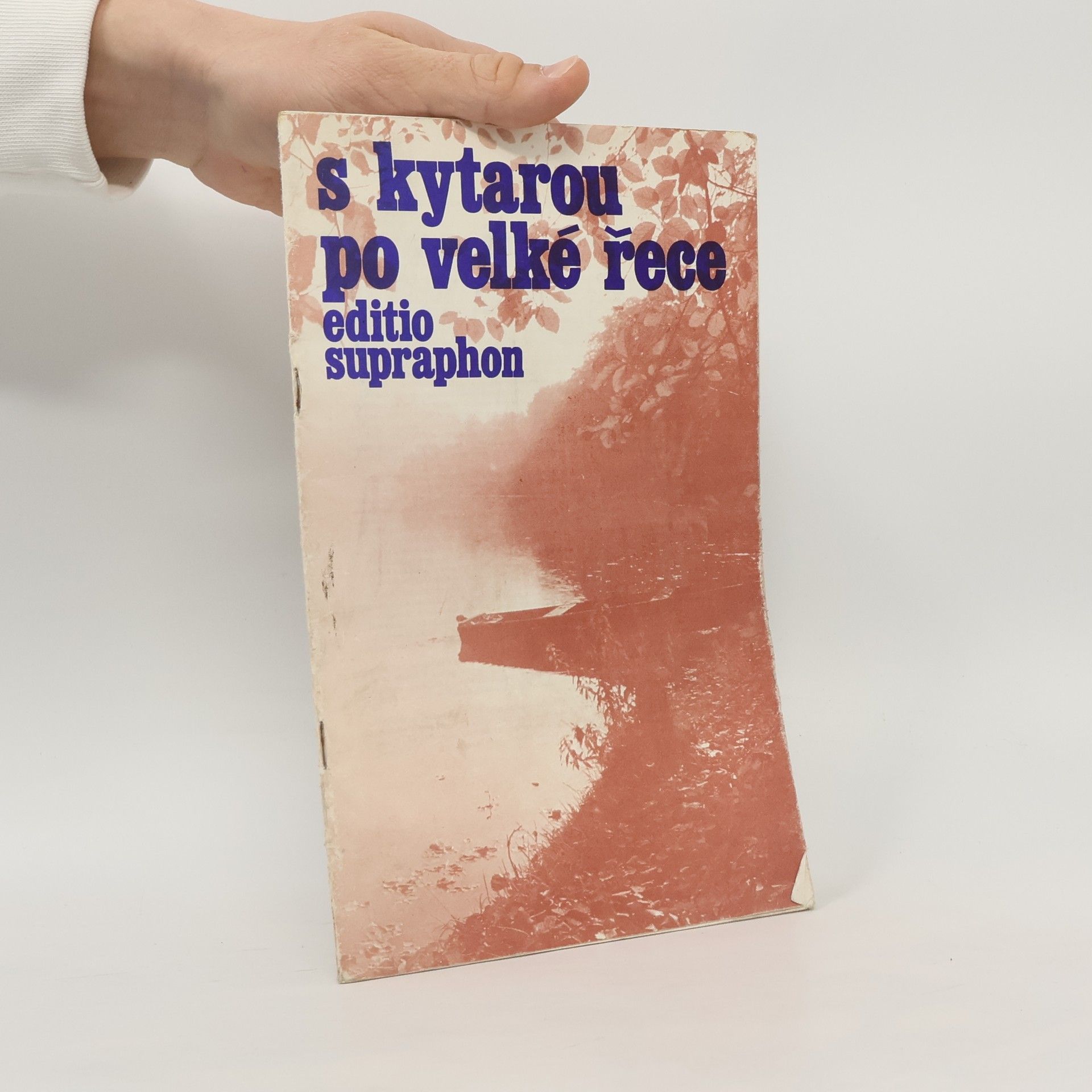 Kolektiv autorů S kytarou po velké řece