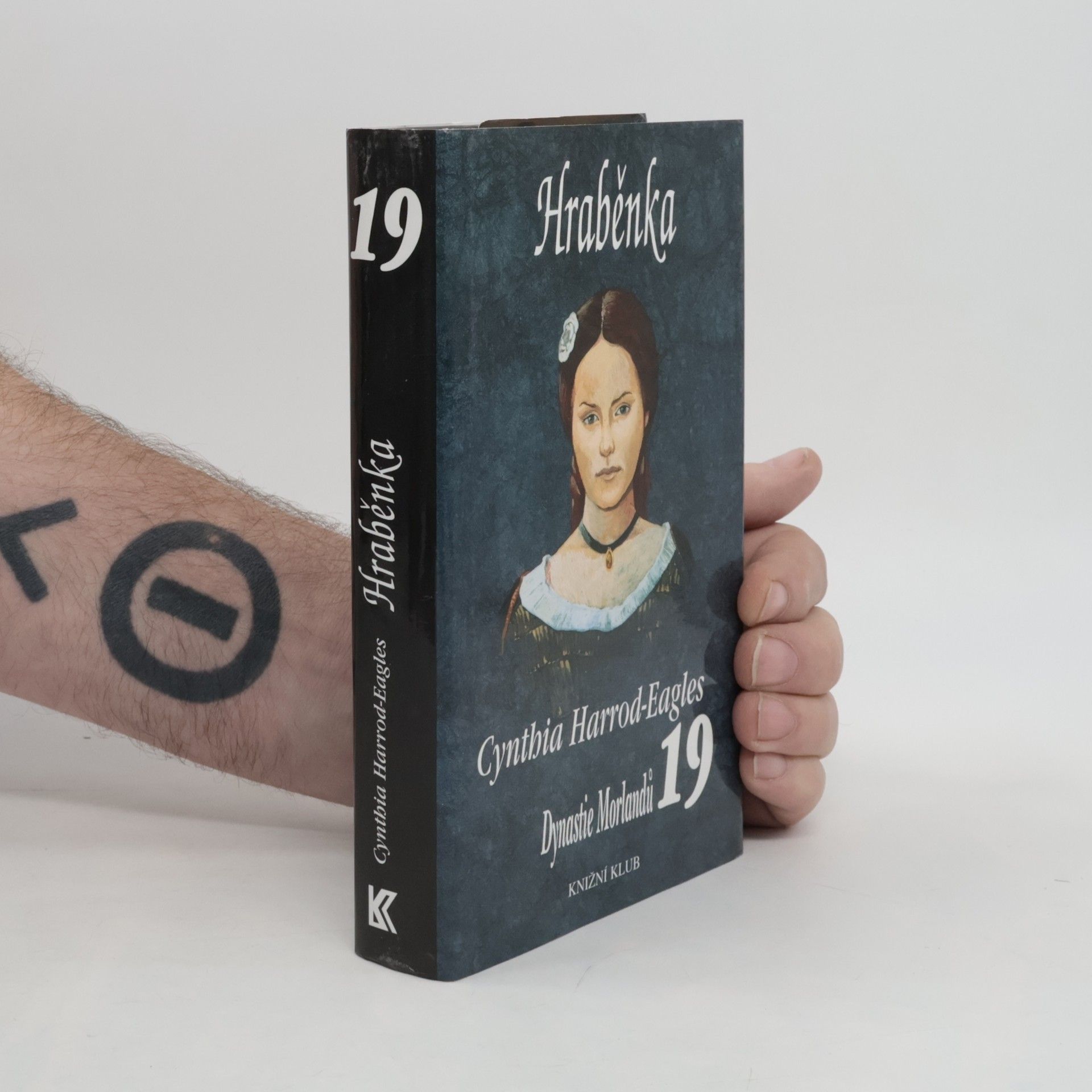 Cynthia Harrod-Eagles Hraběnka. Dynastie Morlandů. 19. díl