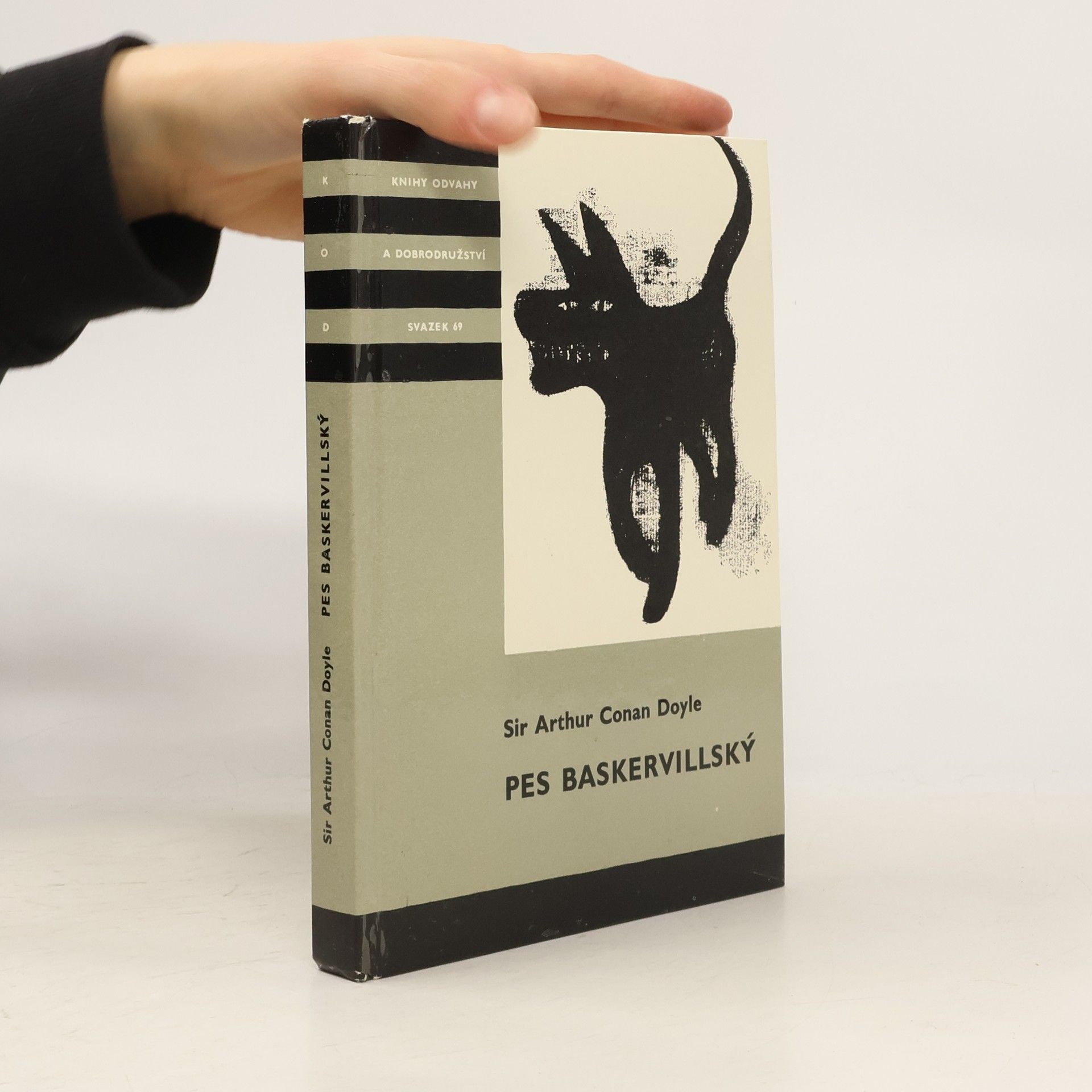 Arthur Conan Doyle Pes baskervillský