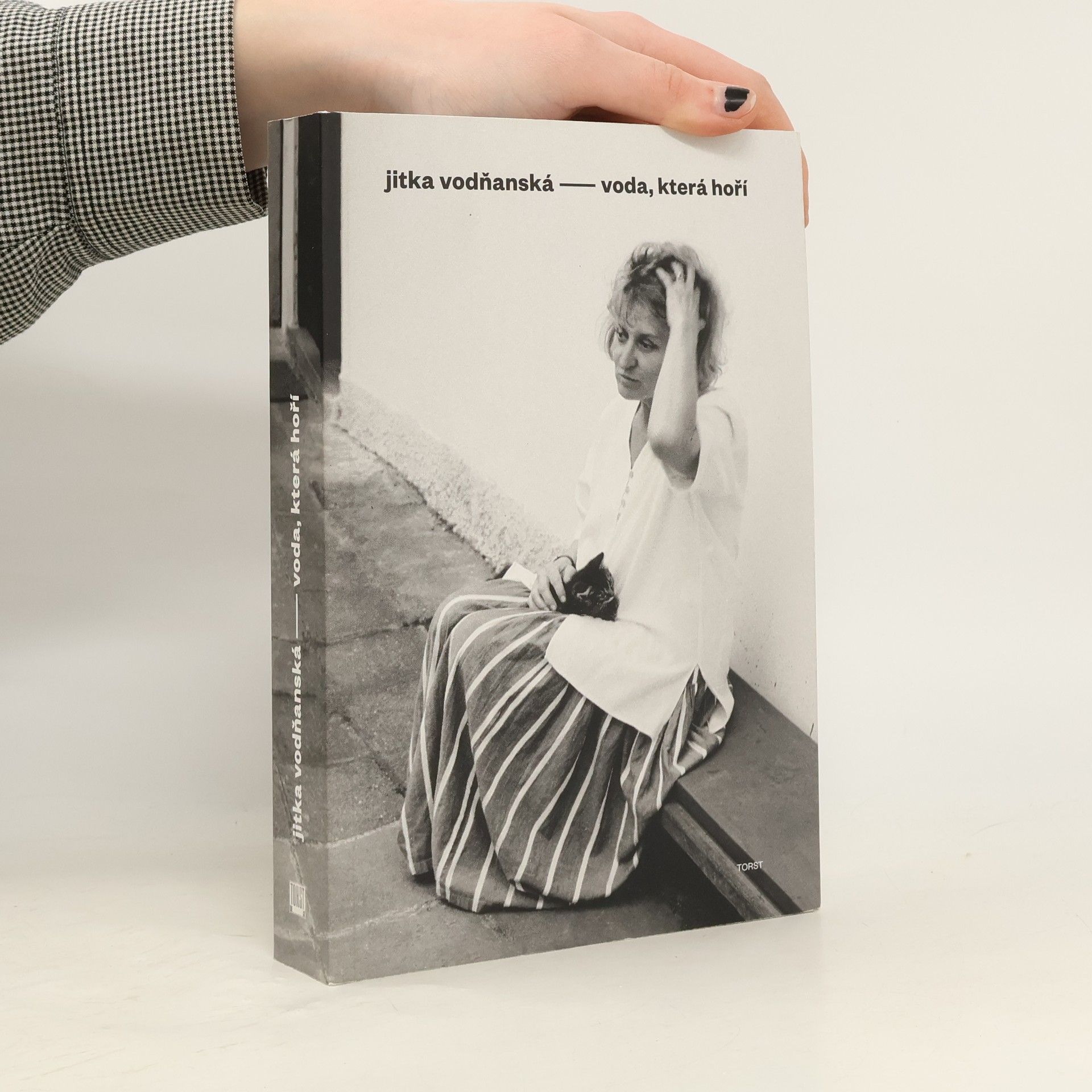 Jitka Vodňanská Voda, která hoří