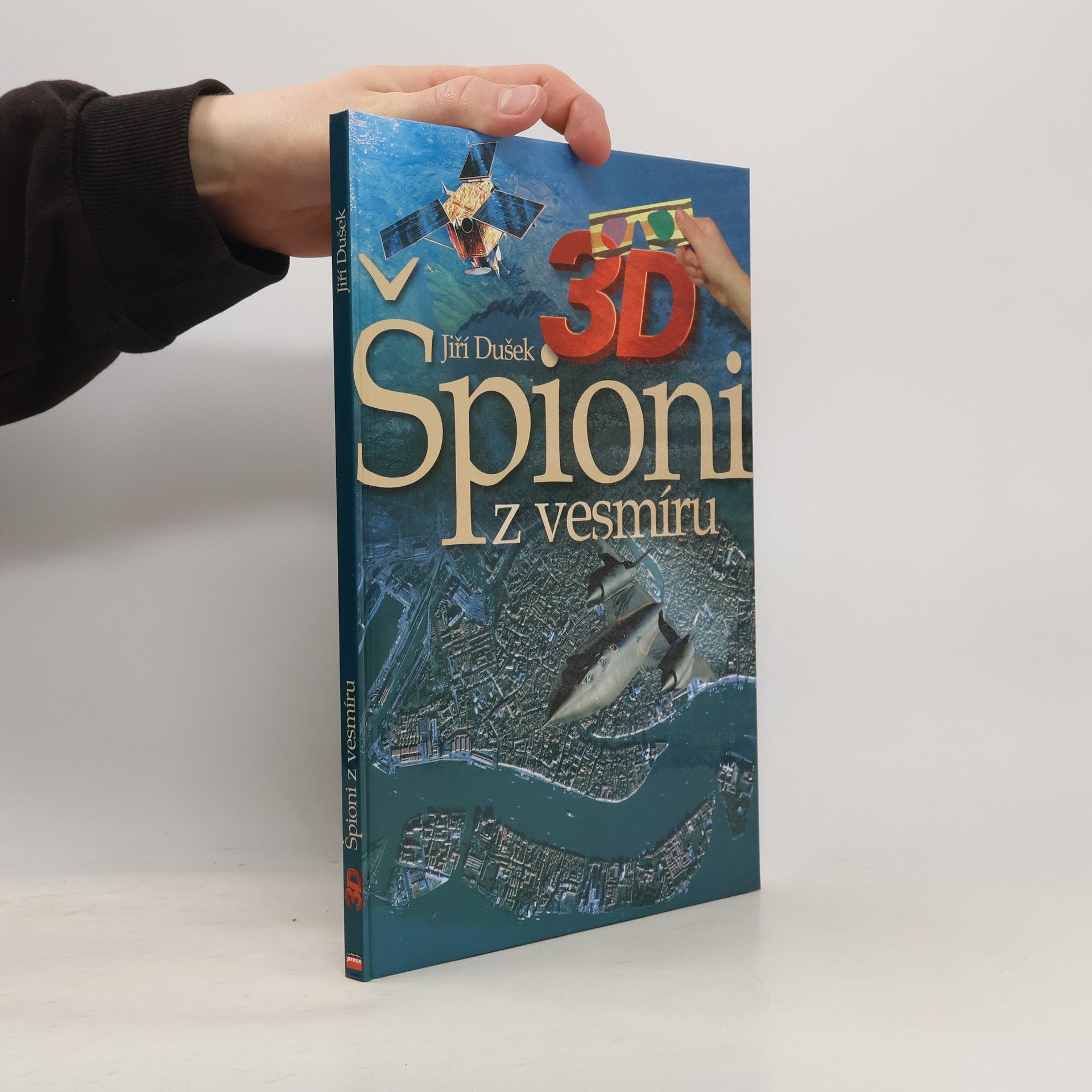 Jiří Dušek 3D špioni z vesmíru
