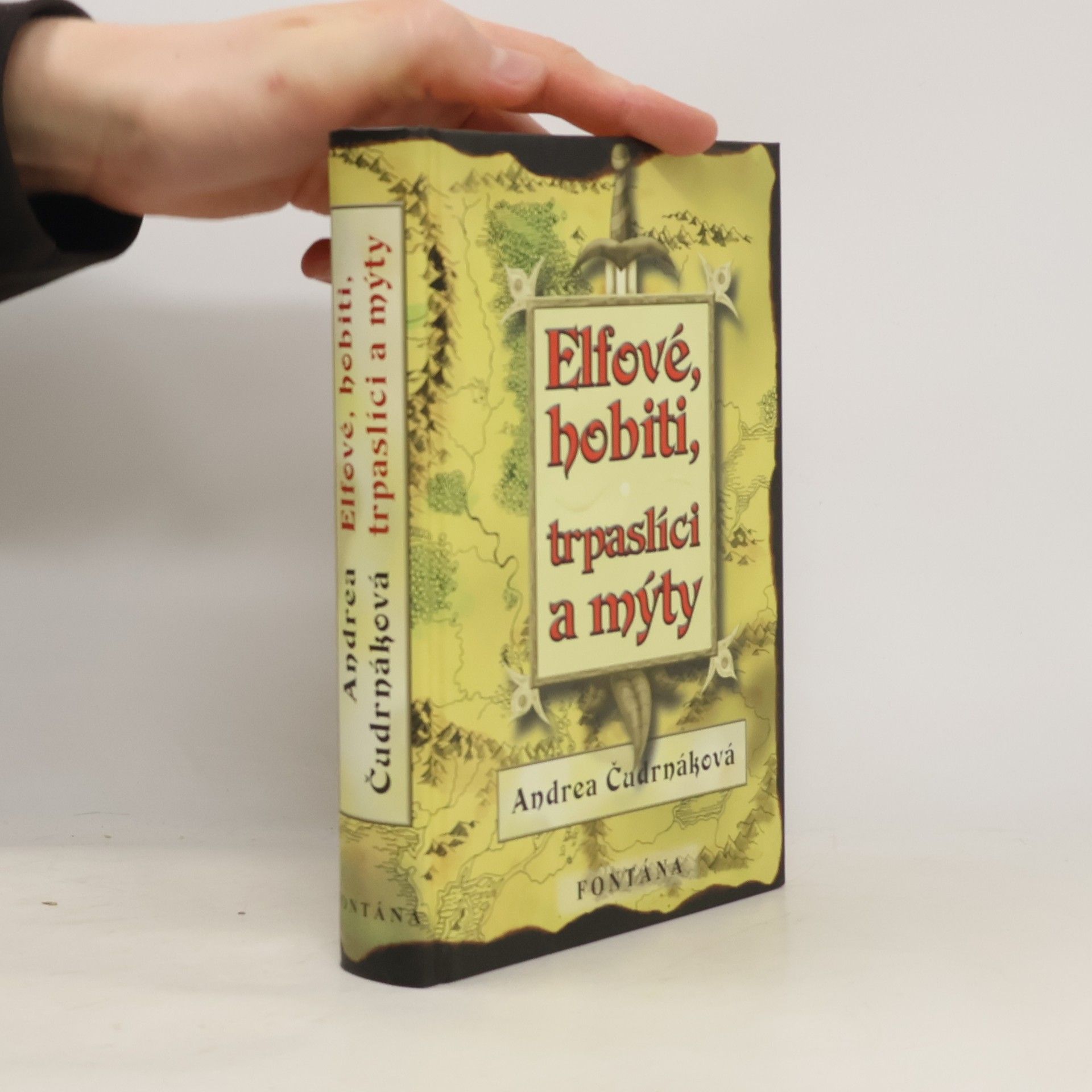 Andrea Čudrnáková Elfové, hobiti, trpaslíci a mýty