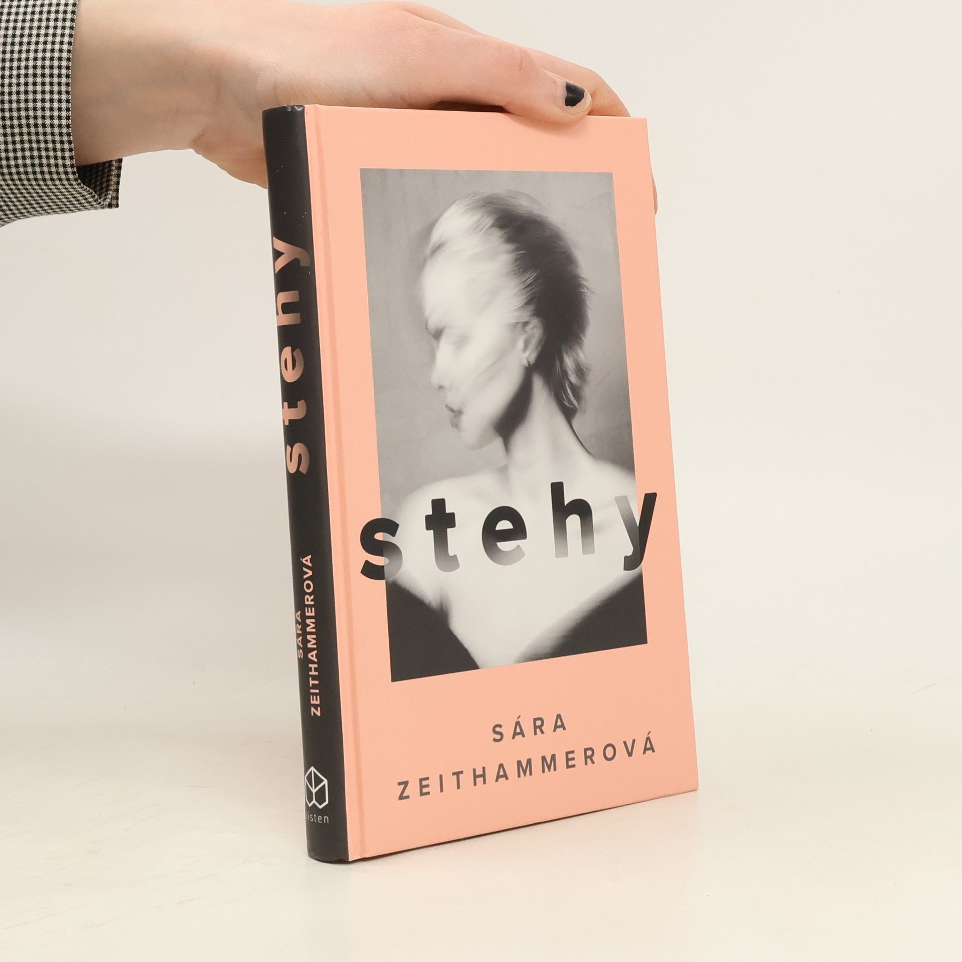 Sára Zeithammerová Stehy