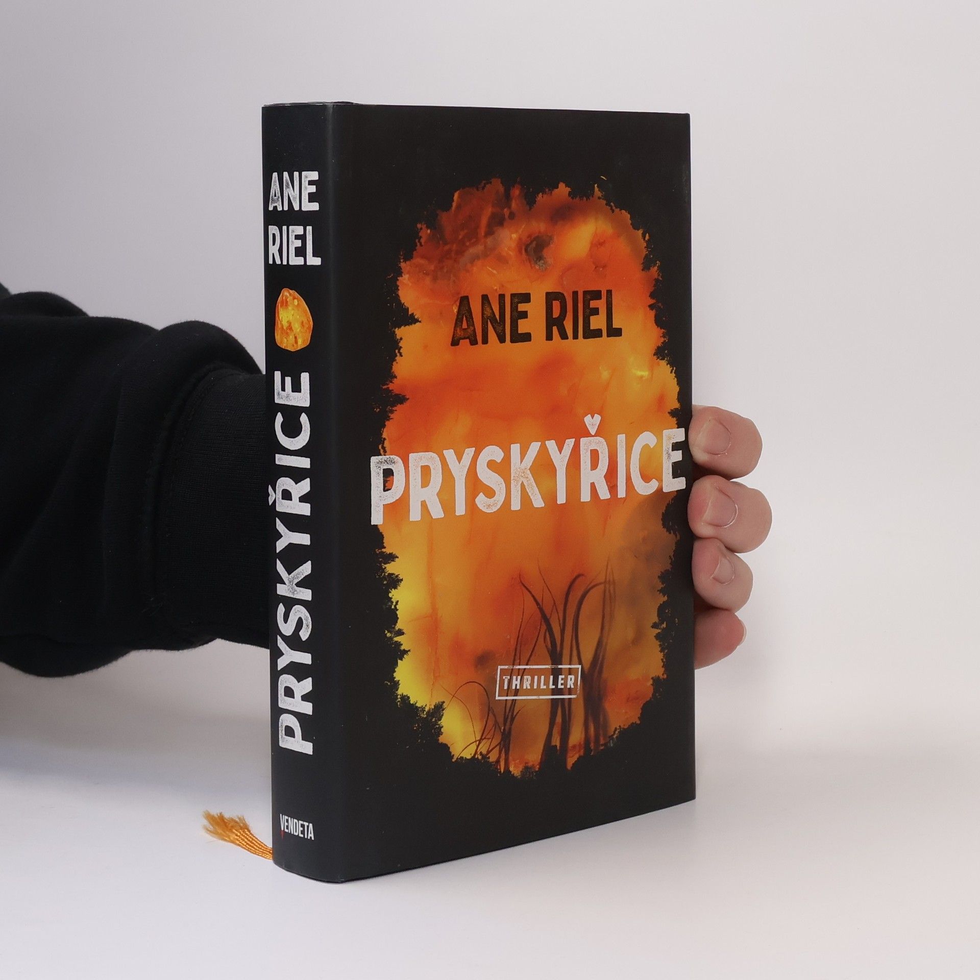 Ane Riel Pryskyřice