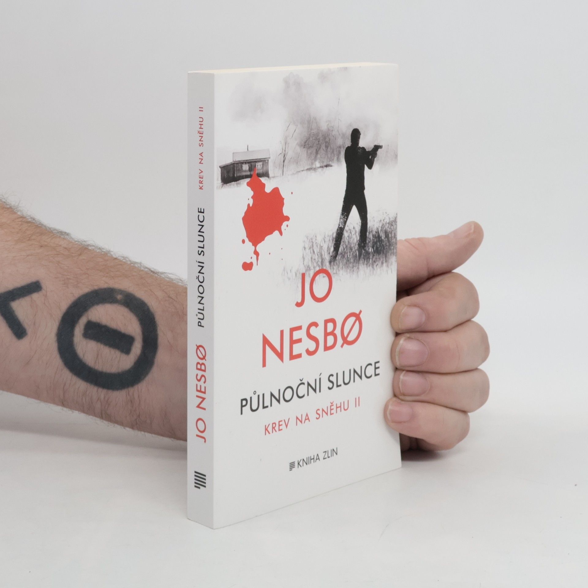 Jo Nesbø Půlnoční slunce: Krev na sněhu II