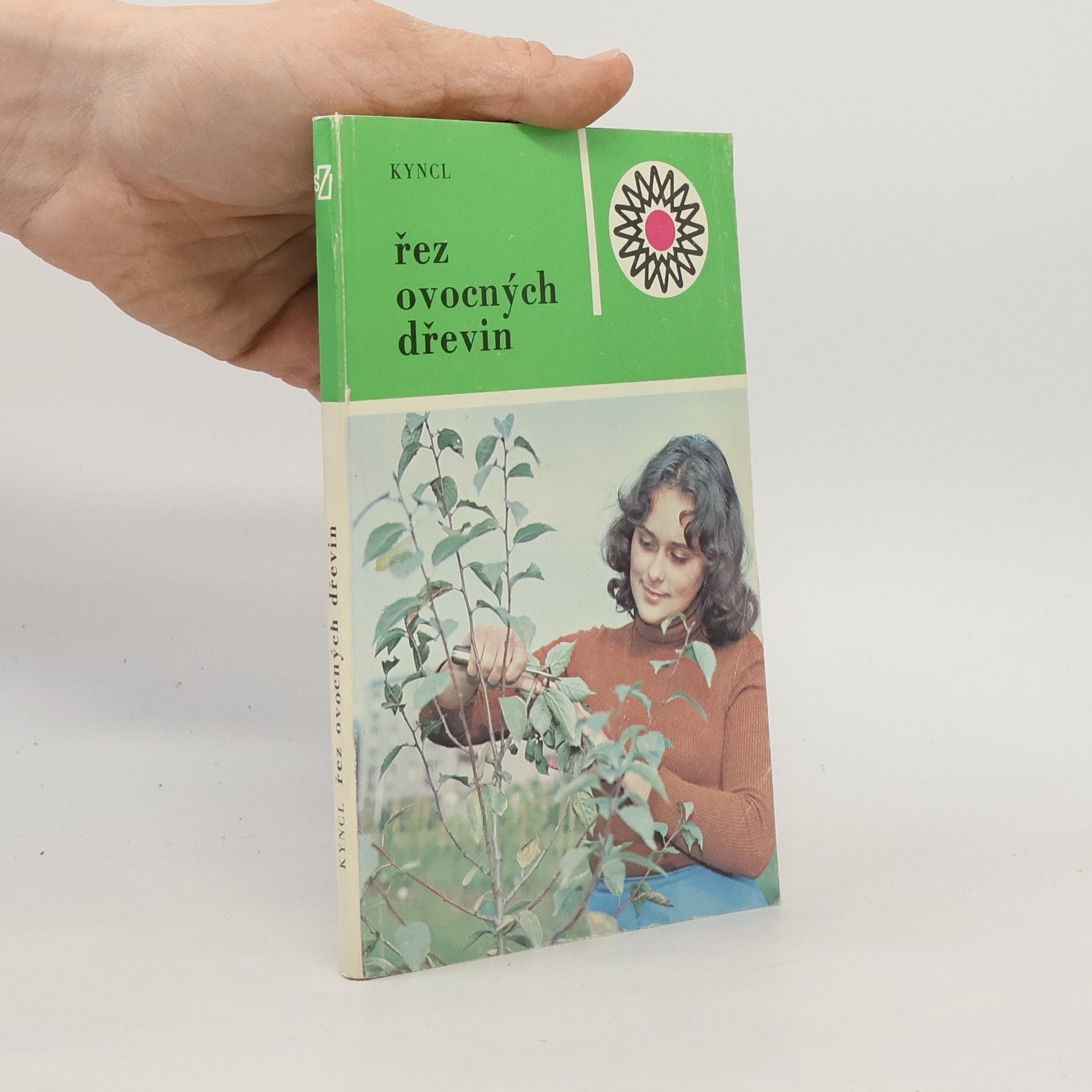 František Kyncl Řez ovocných dřevin