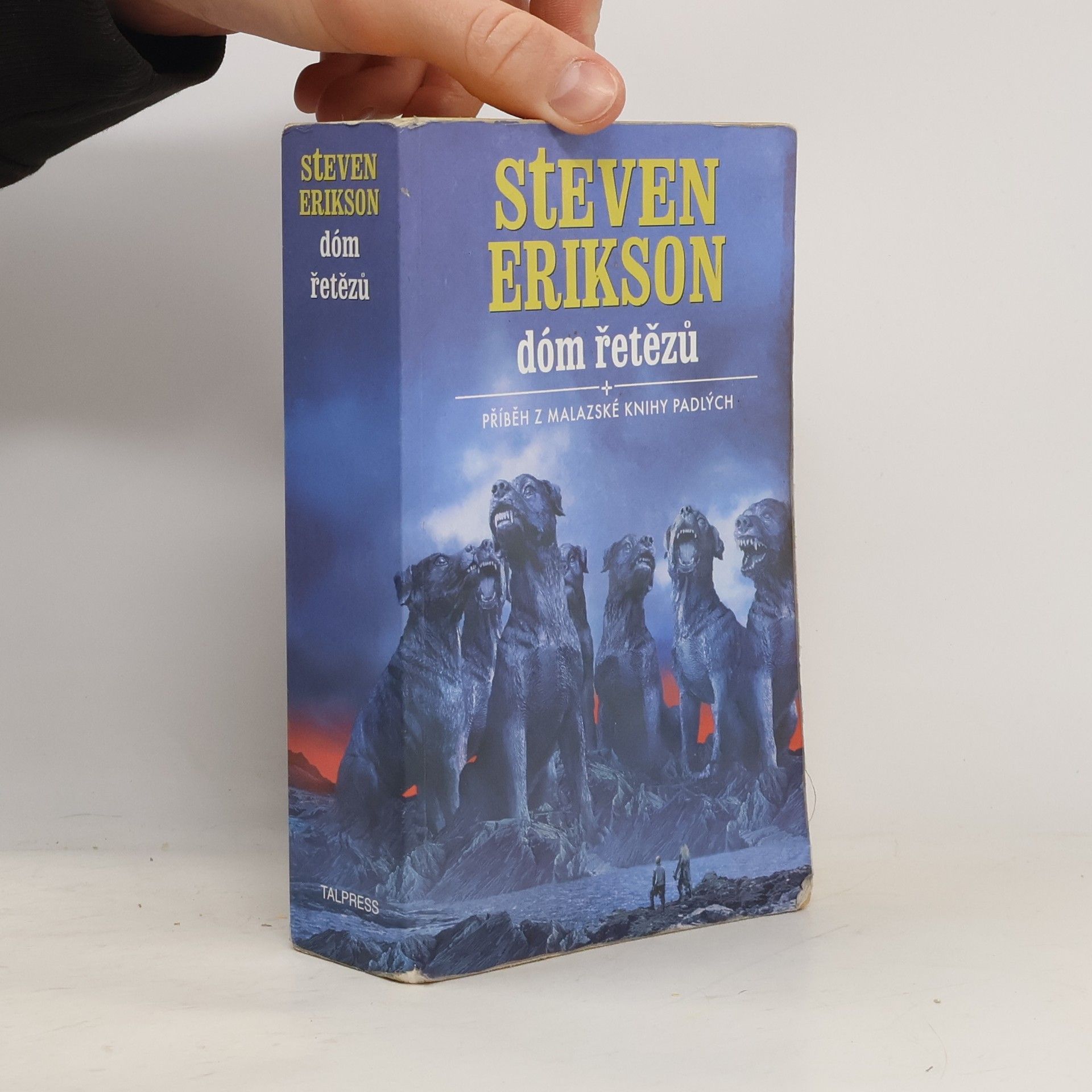 Steven Erikson Dóm řetězů