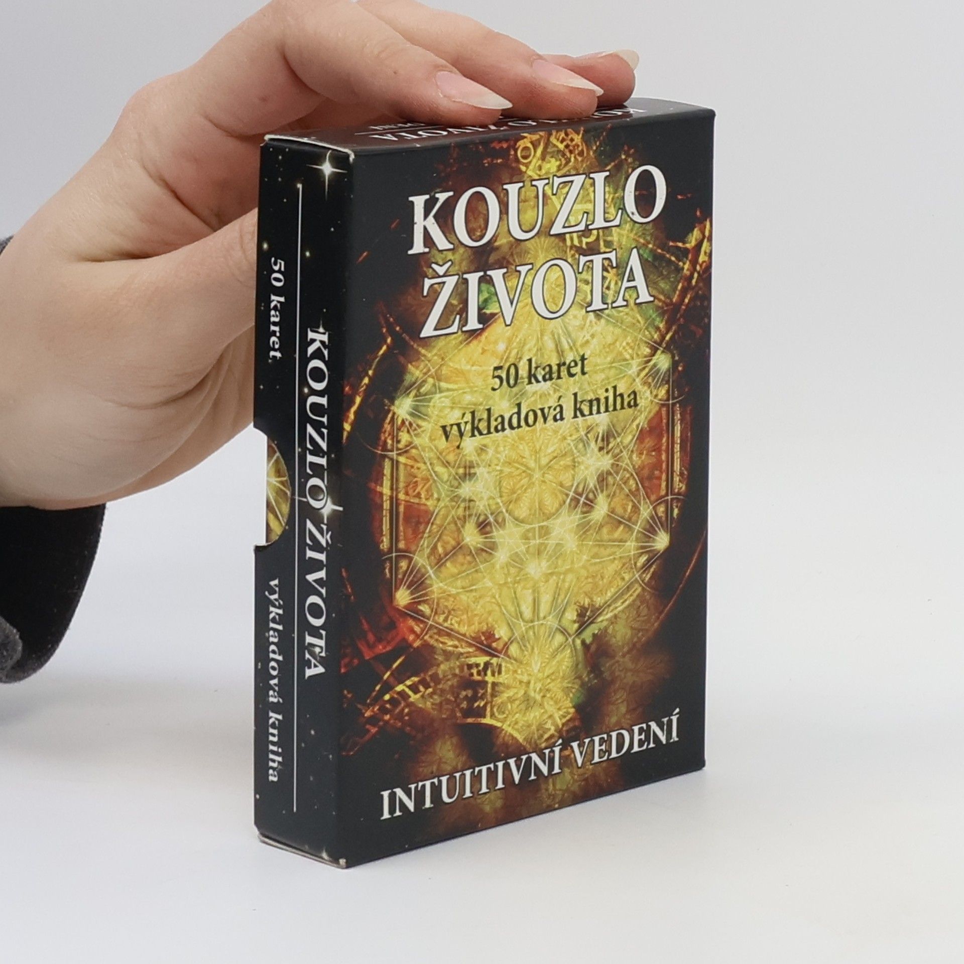 Veronika Kovářová Kouzlo života. 50 karet + výkladová kniha