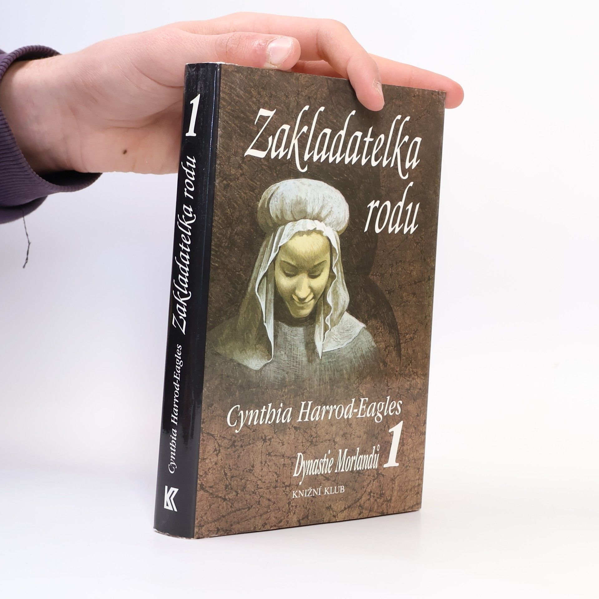 Cynthia Harrod-Eagles Dynastie Morlandů 1. Zakladatelka rodu