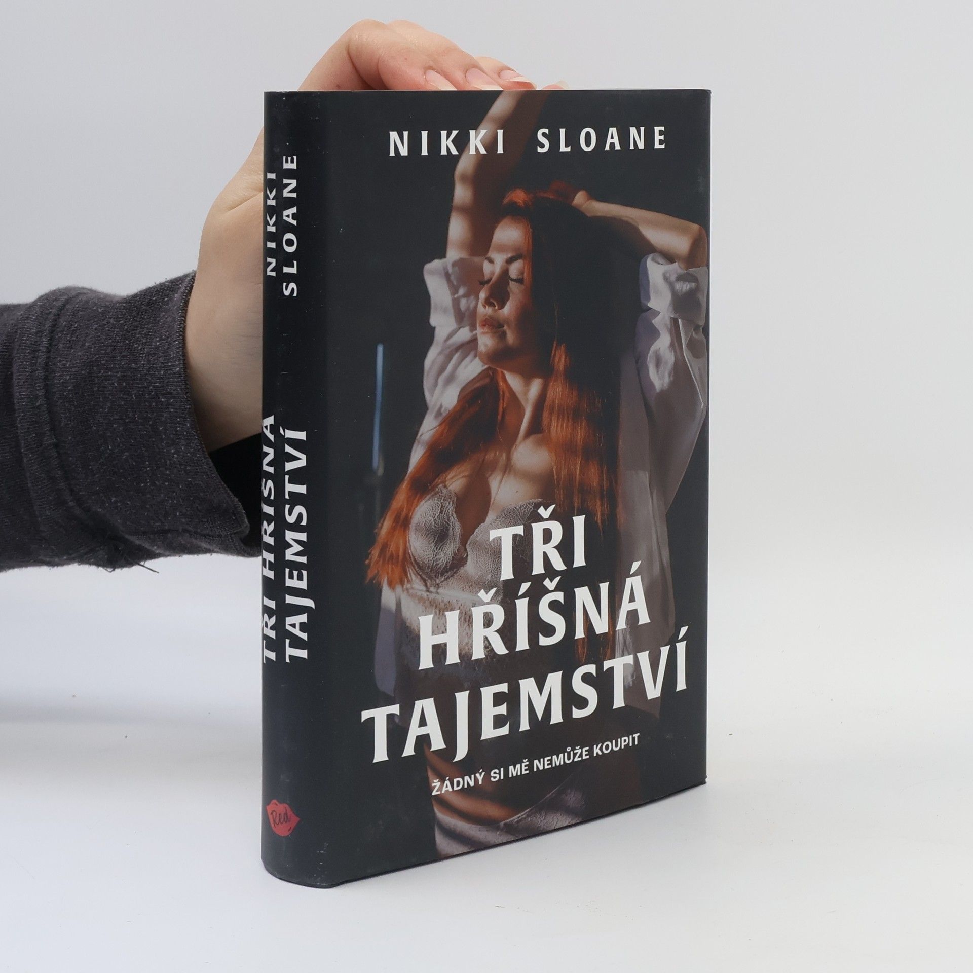 Nikki Sloane Tři hříšná tajemství