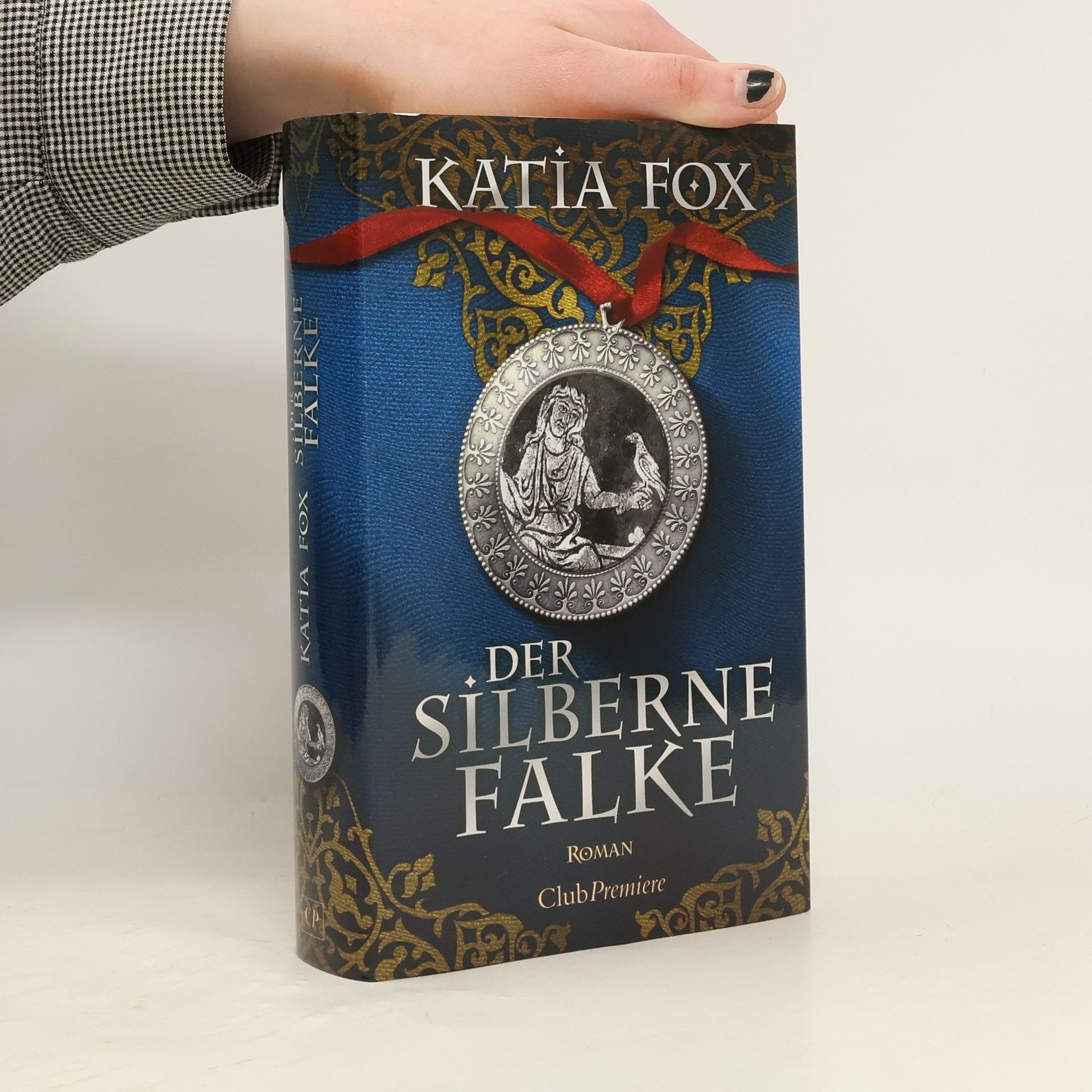Katia Fox Der Silberne Falke