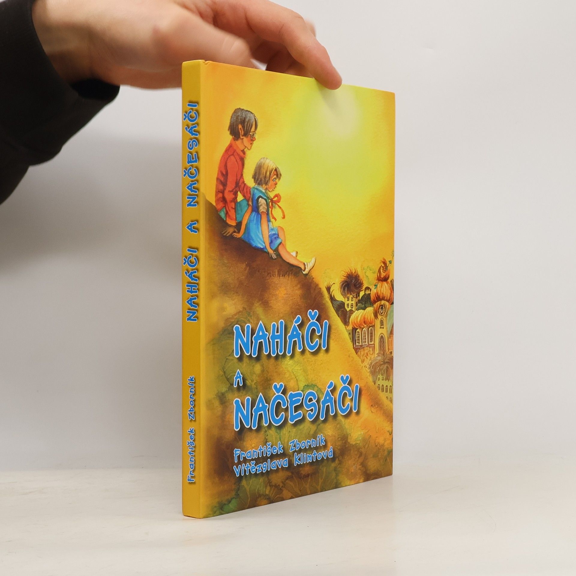 Naháči a načesáči