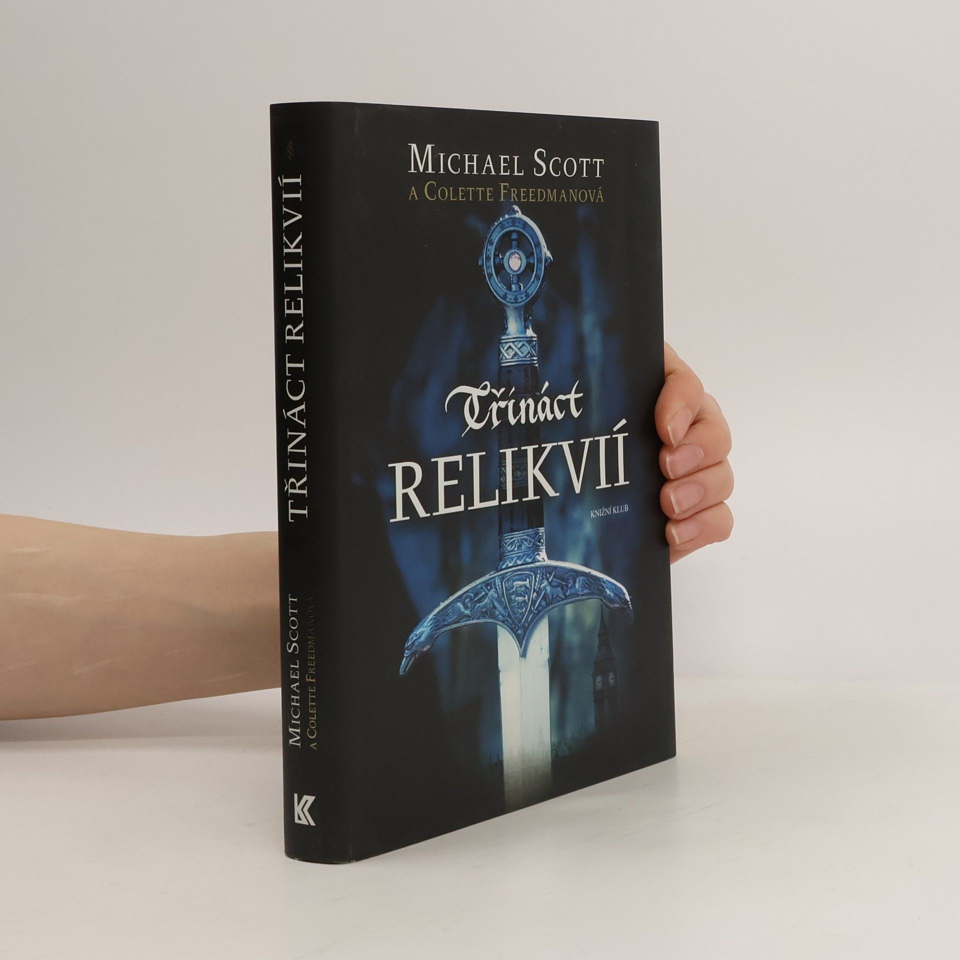 Michael Scott Třináct relikvií