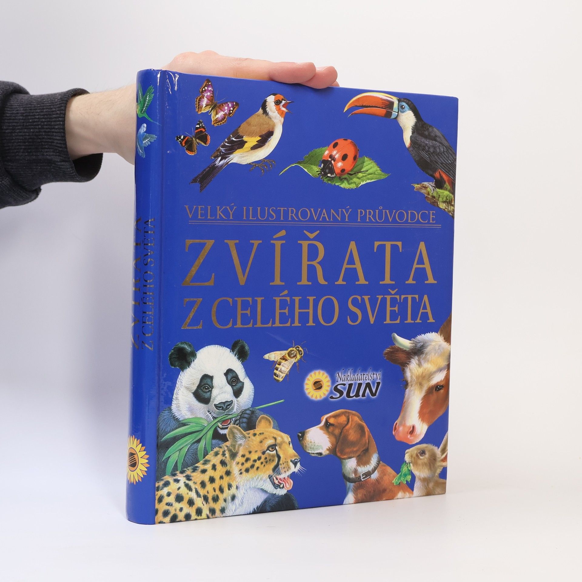 AA.VV. Zvířata z celého světa