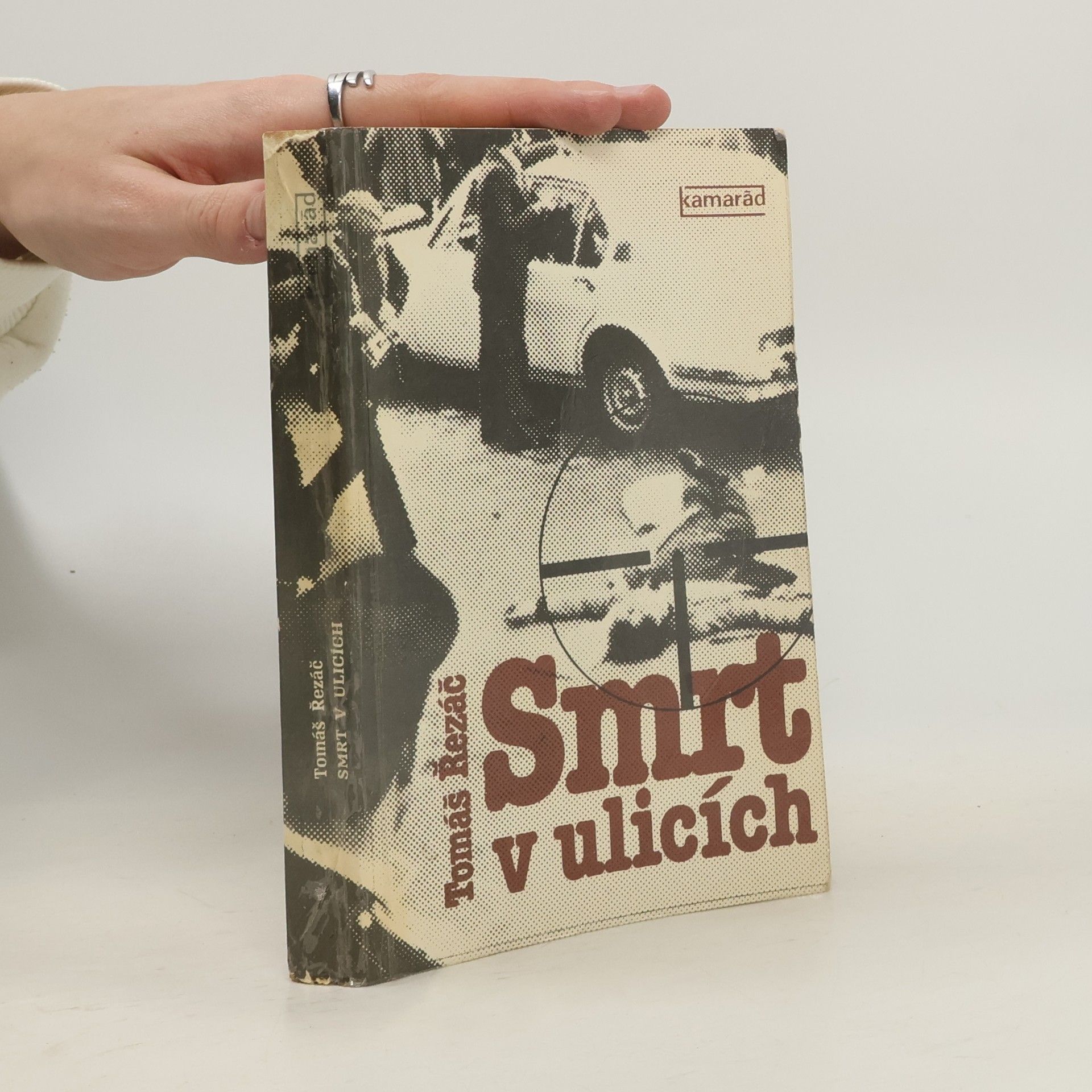 Tomáš Řezáč Smrt v ulicích