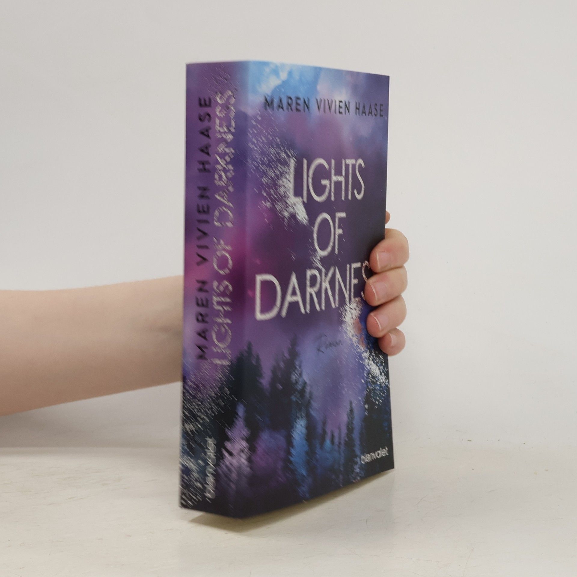 Maren Vivien Haase Lights of Darkness