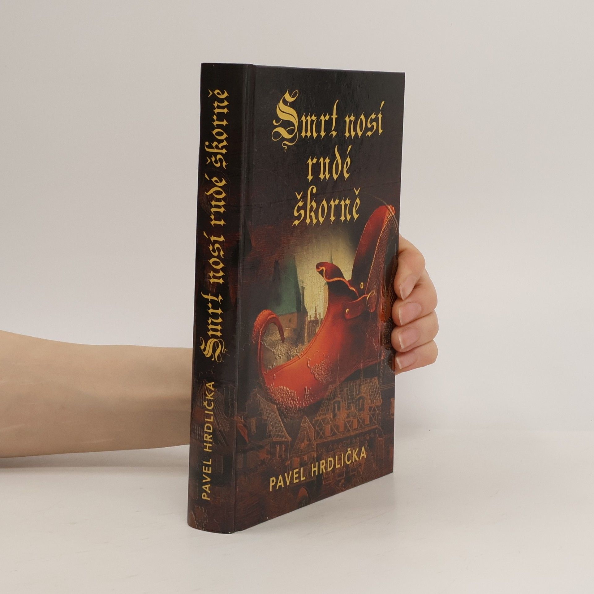 Pavel Hrdlička Smrt nosí rudé škorně