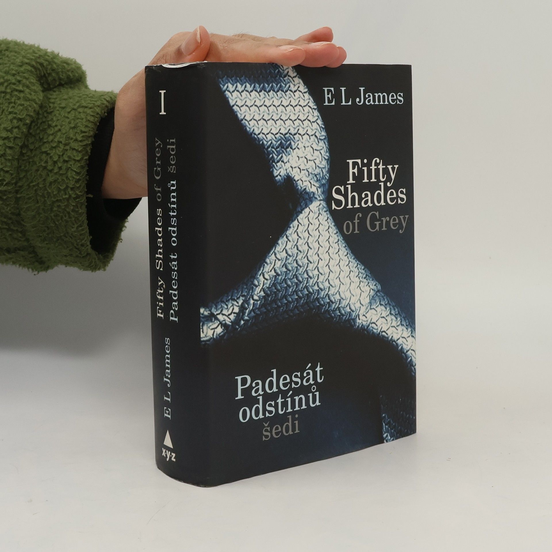 E L James Padesát odstínů šedi
