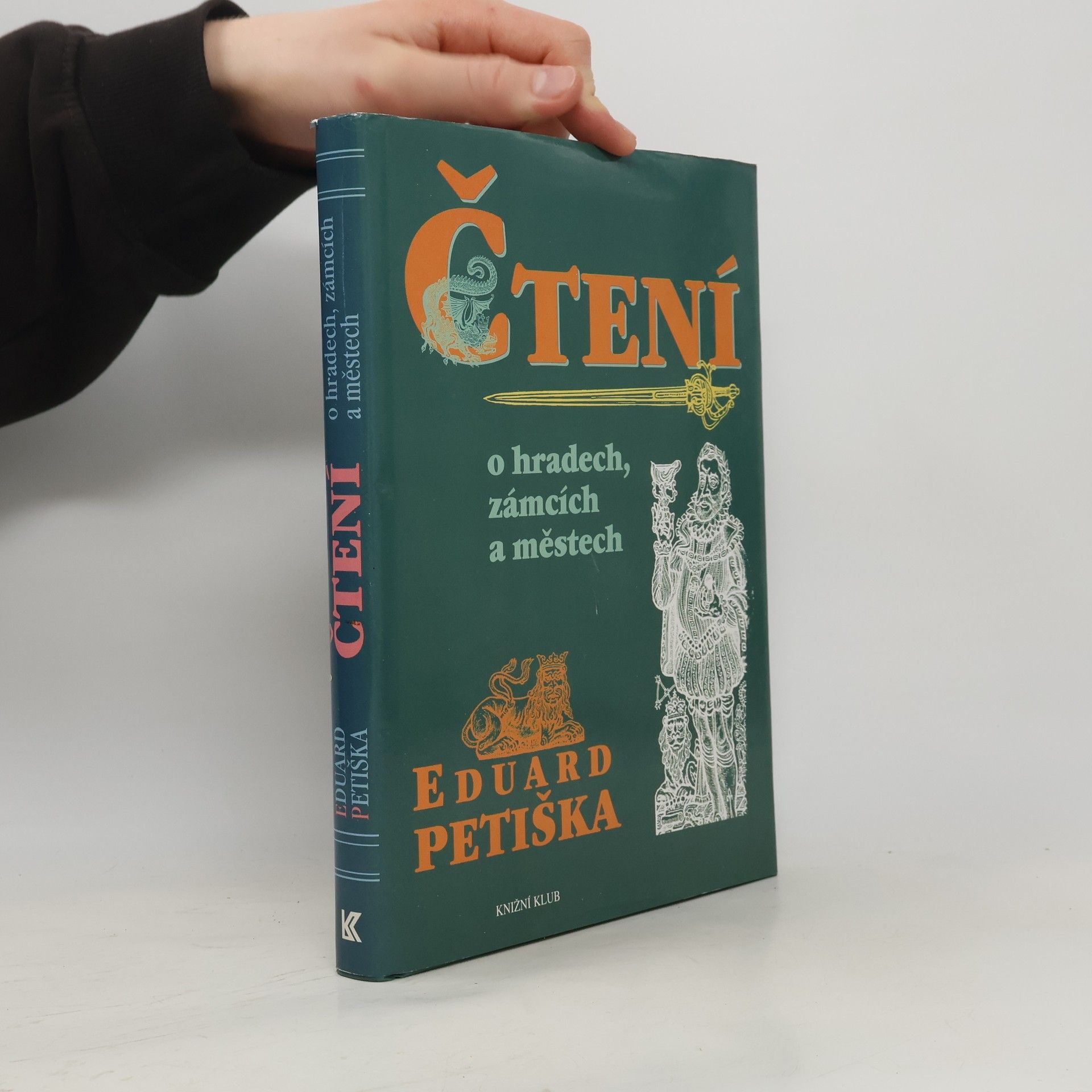 Eduard Petiška Čtení o hradech, zámcích a městech