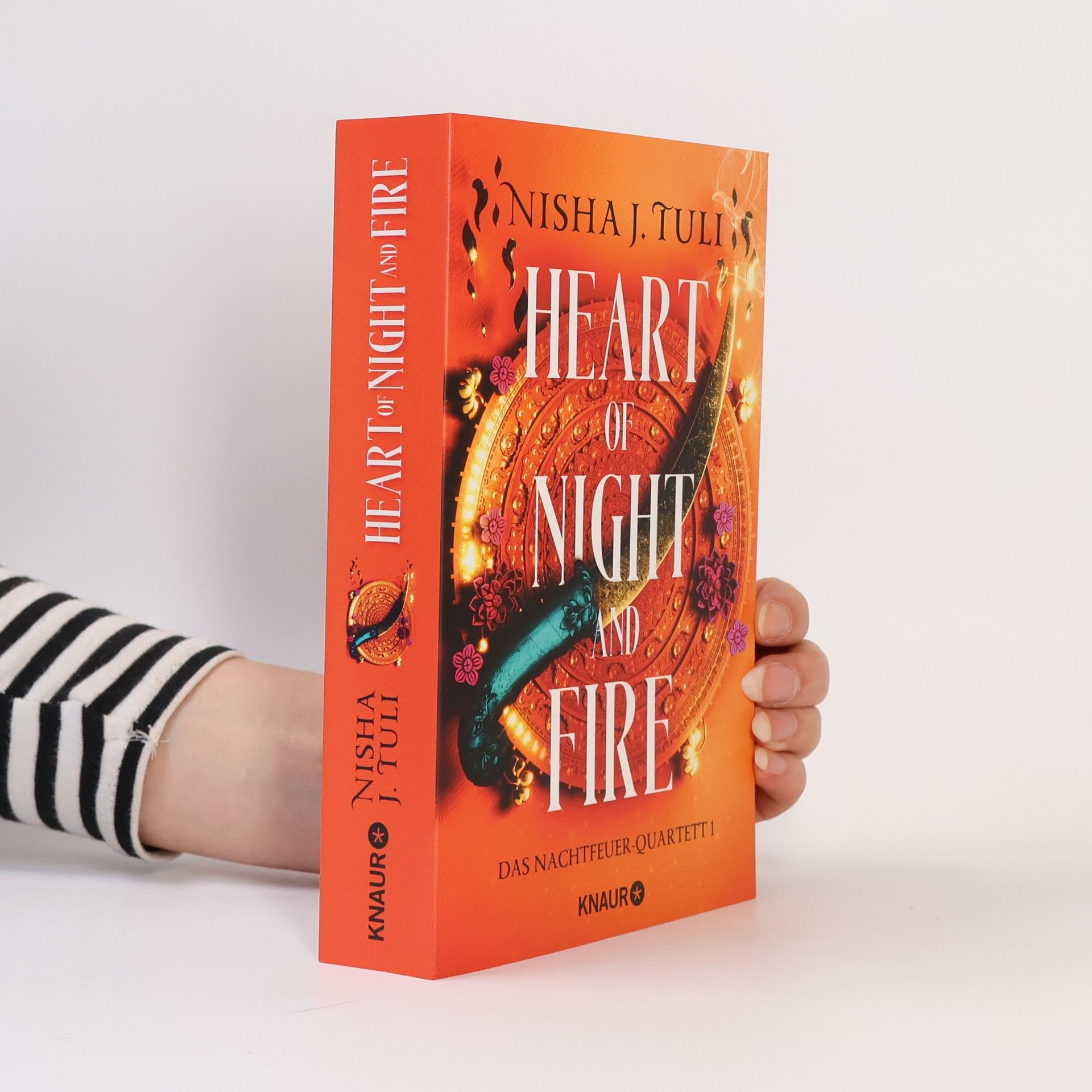 Das Nachtfeuer-Quartett - 1: Heart of Night and Fire - Limitierte Auflage mit Farbschnitt