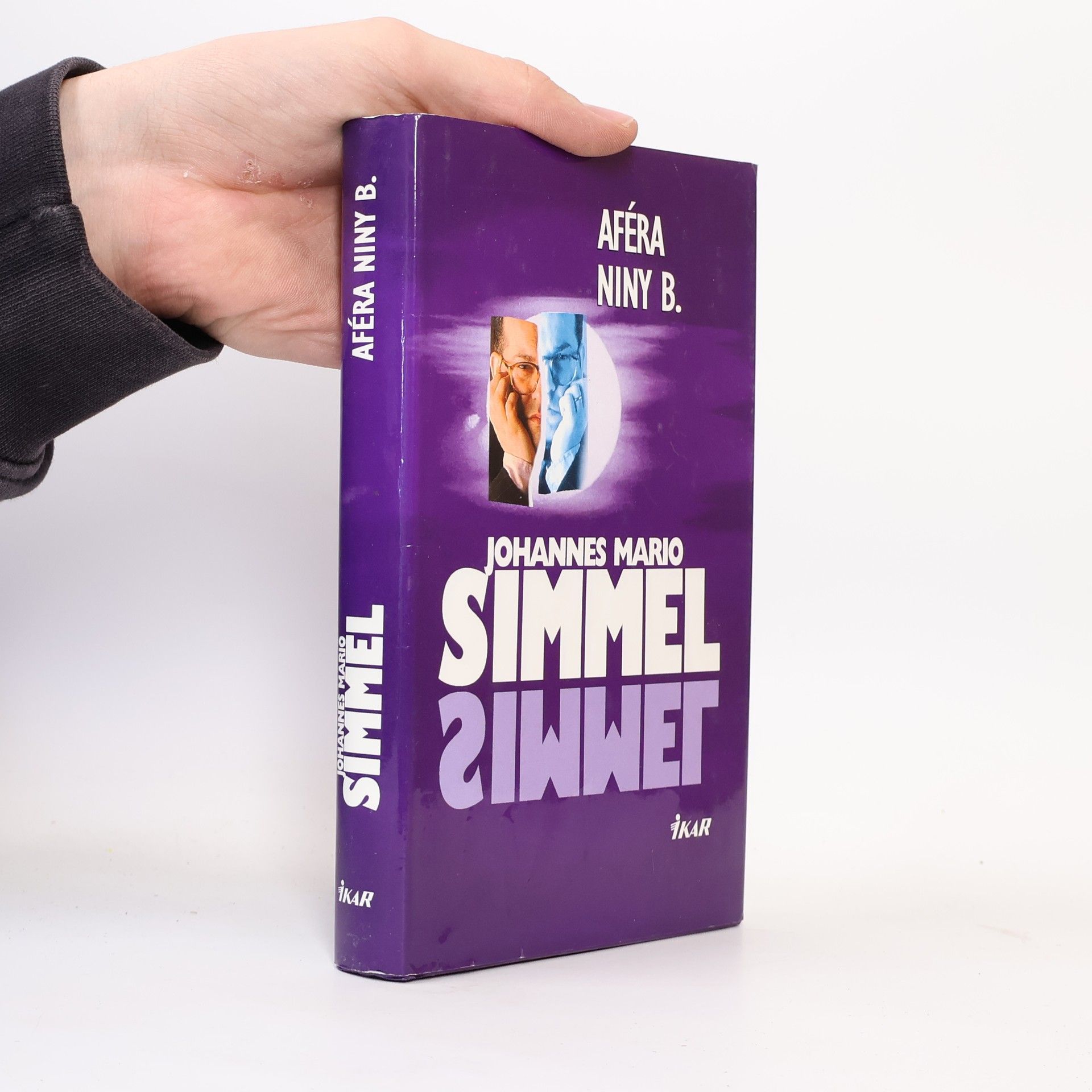 Johannes Mario Simmel Aféra Niny B.