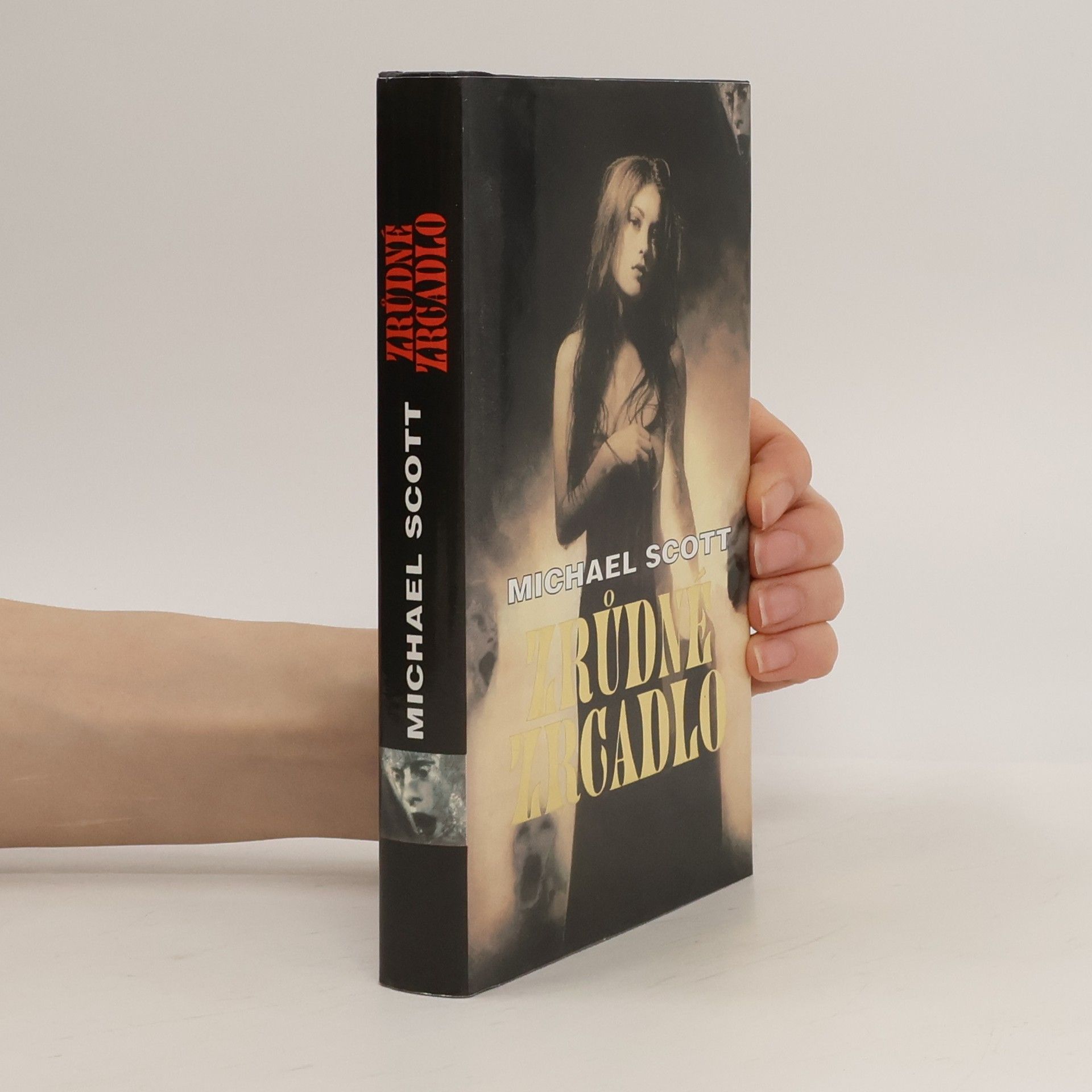 Michael Scott Zrůdné zrcadlo