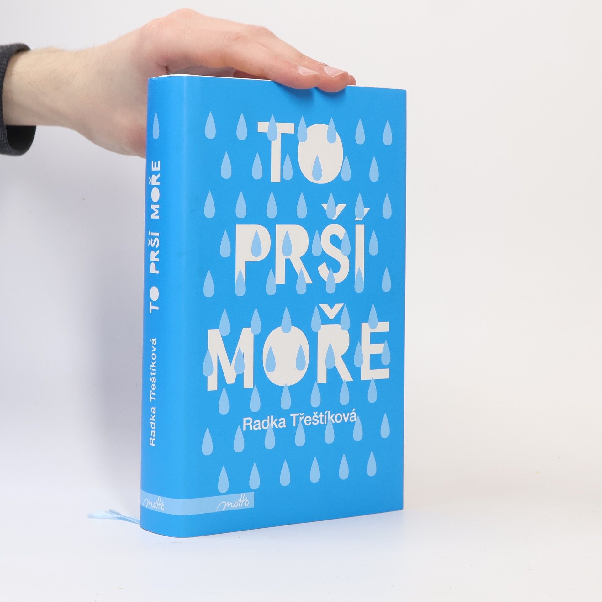 Radka Třeštíková To prší moře