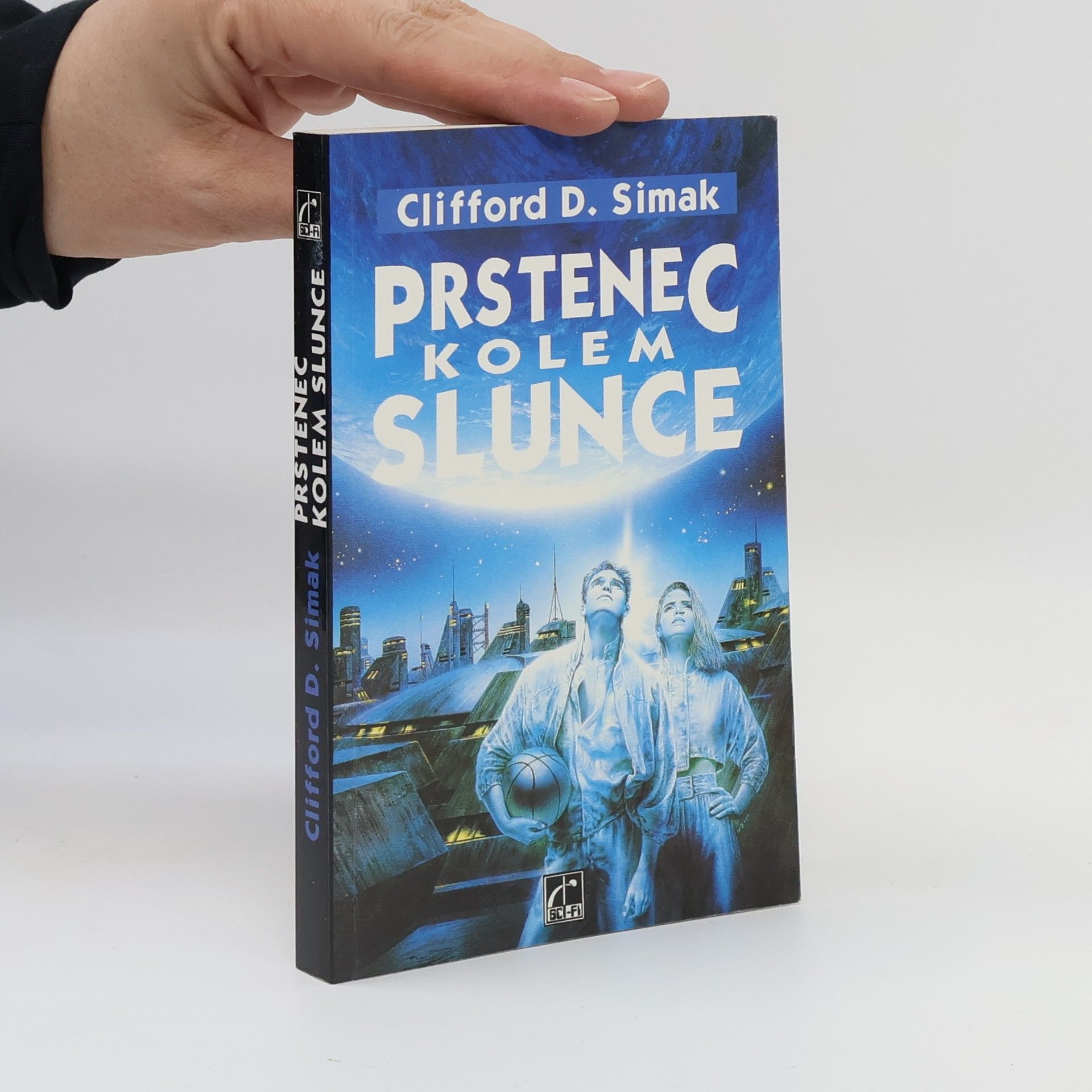 Clifford D. Simak Prstenec kolem slunce