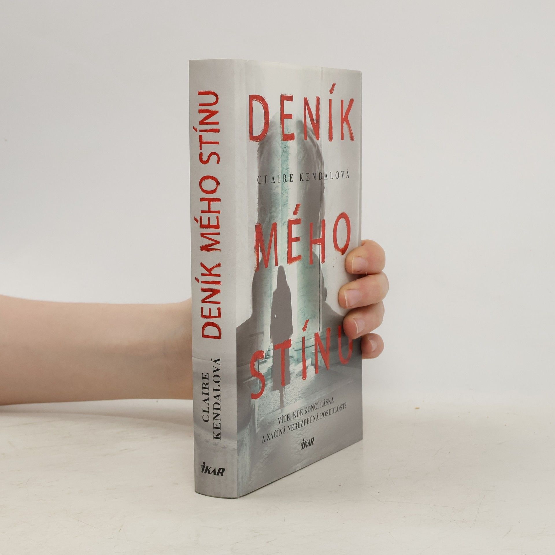 Claire Kendal Deník mého stínu