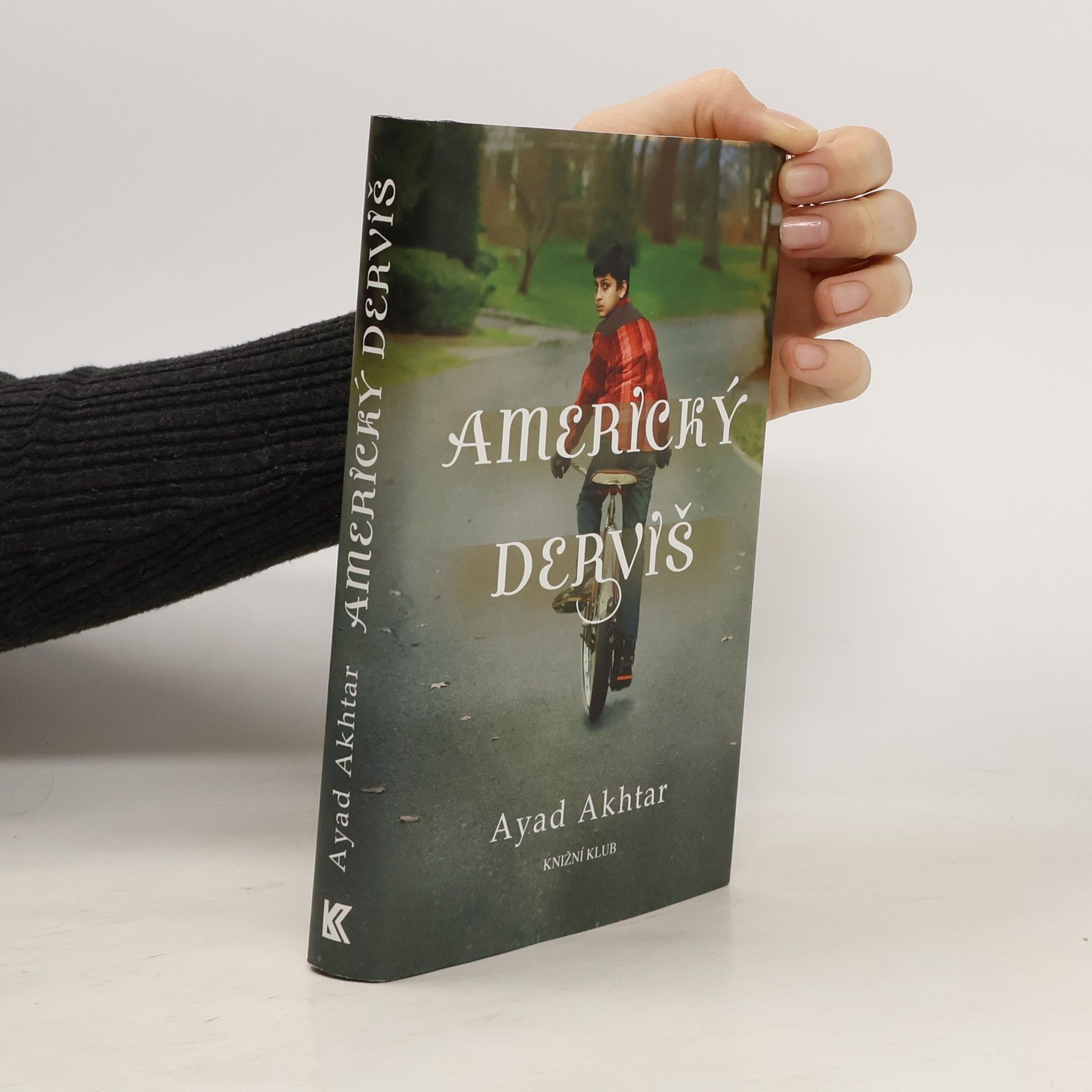 Ayad Akhtar Americký derviš