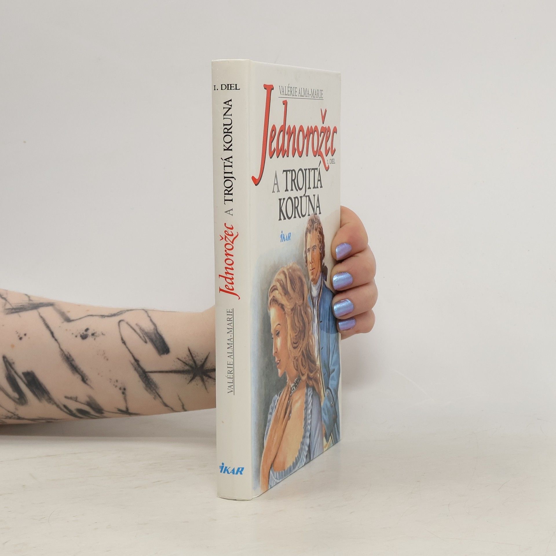 Valérie Alma Marie Jednorožec a trojitá koruna