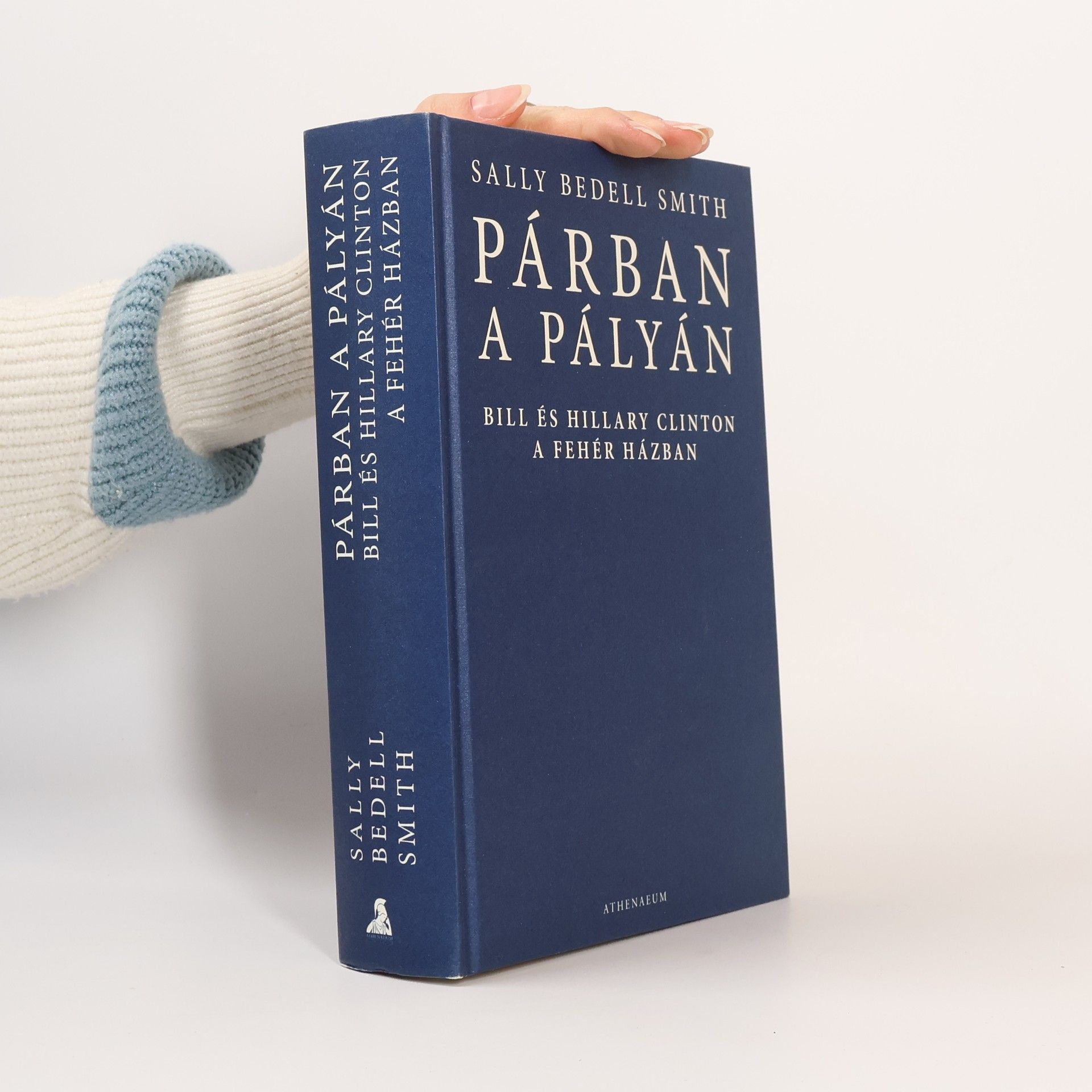 Sally Bedell Smith Párban a pályán