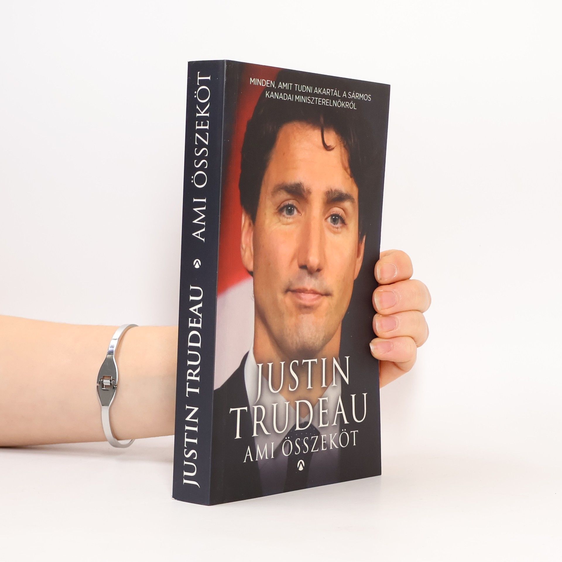 Collectif d'auteurs Ami összeköt