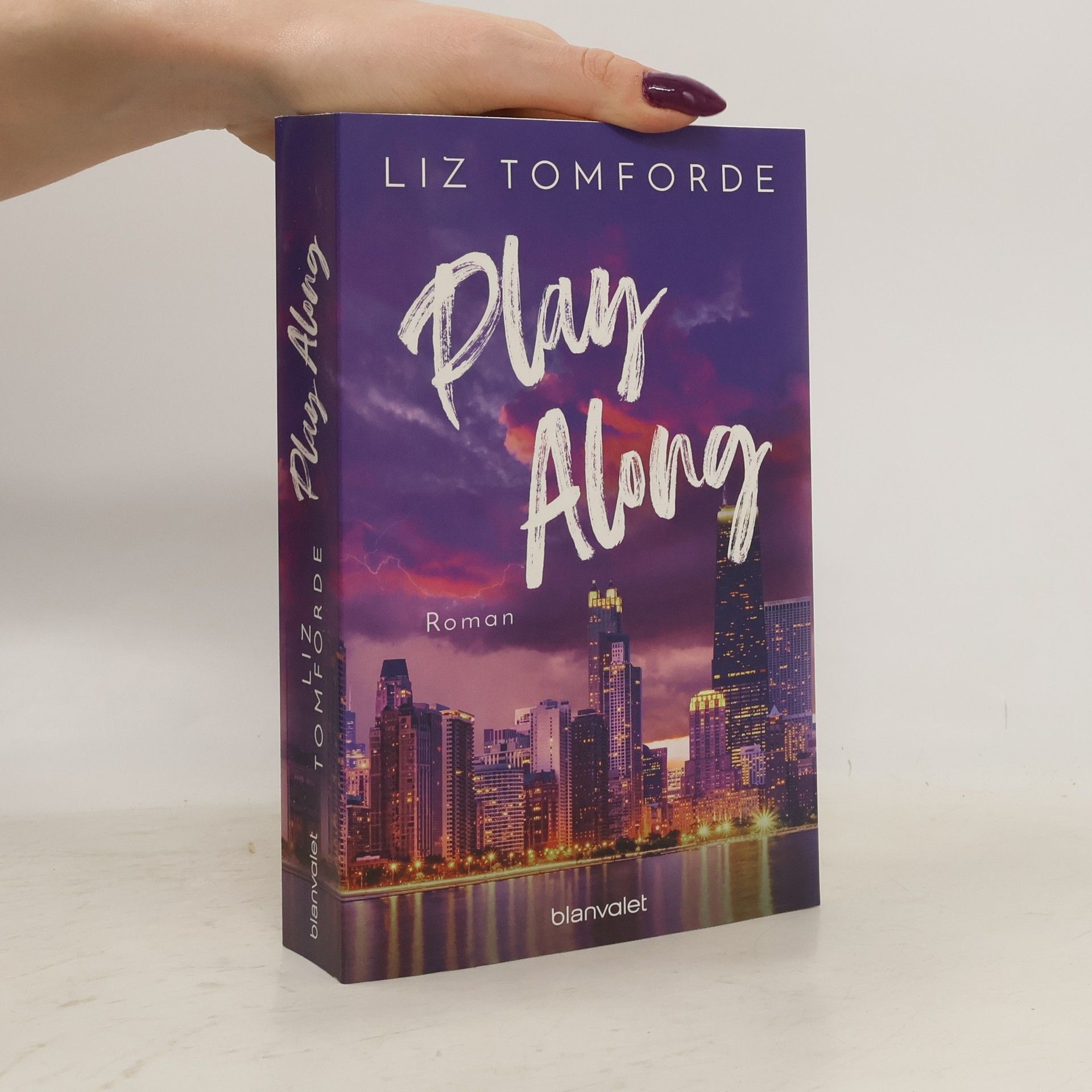 Liz Tomforde Play Along