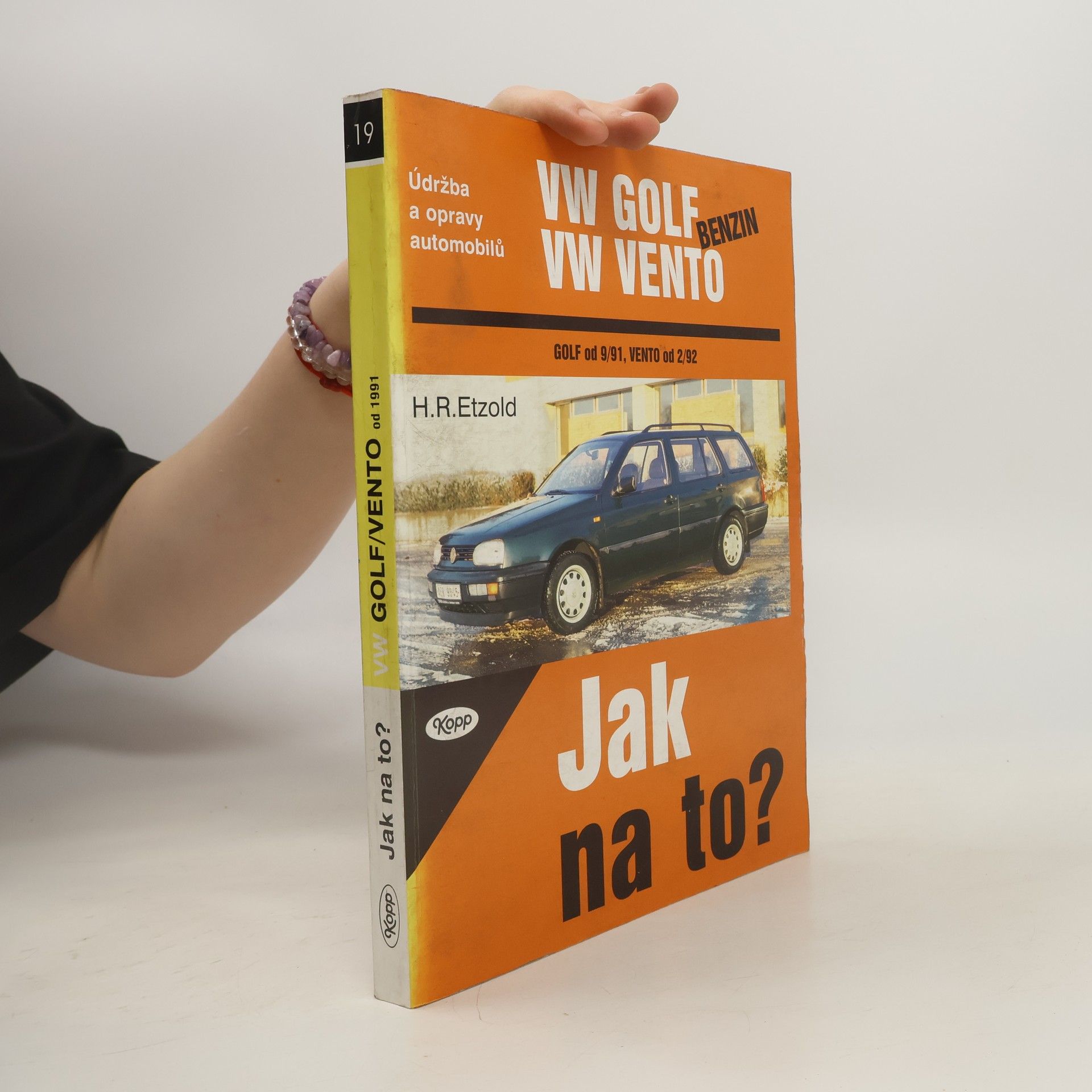 Hans Rüdiger Etzold Údržba a opravy automobilů VW Golf a VW Vento