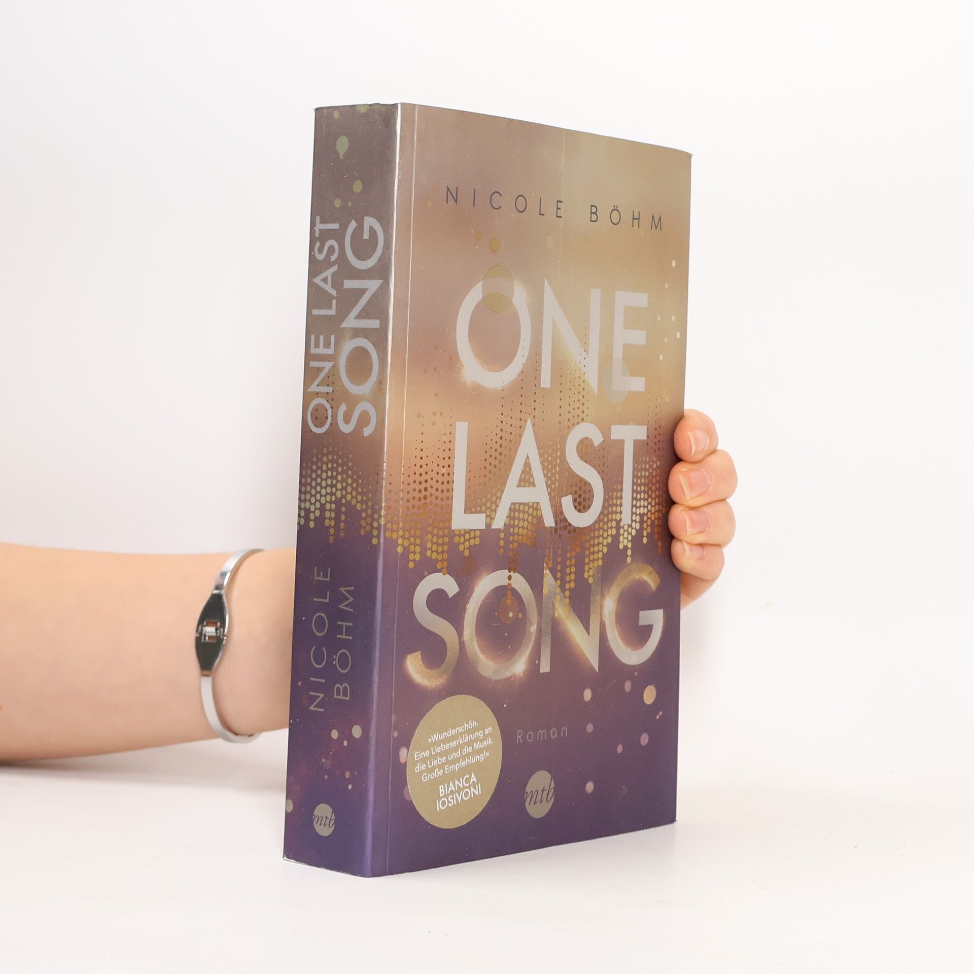 Nicole Böhm One Last Song