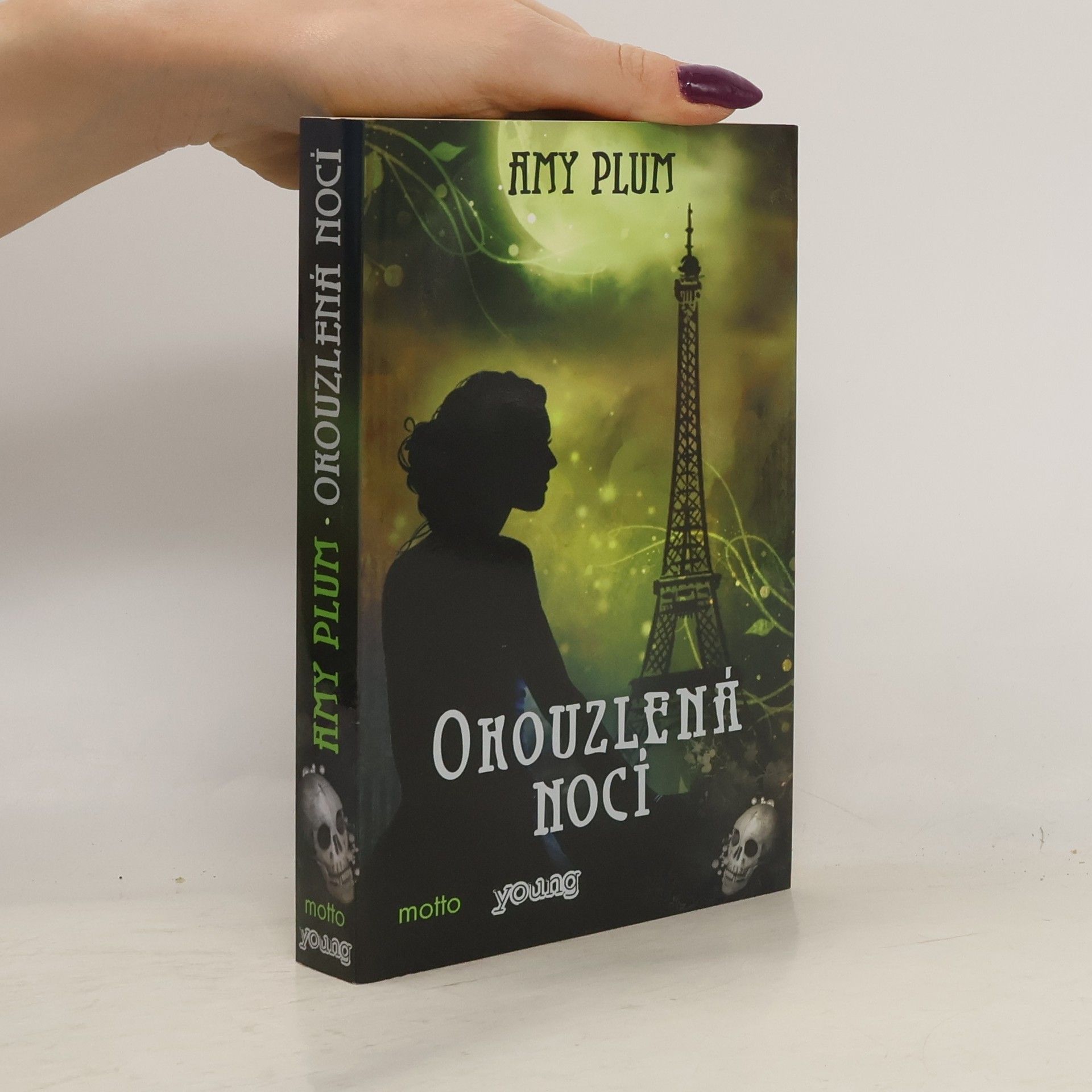 Amy Plum Okouzlená nocí