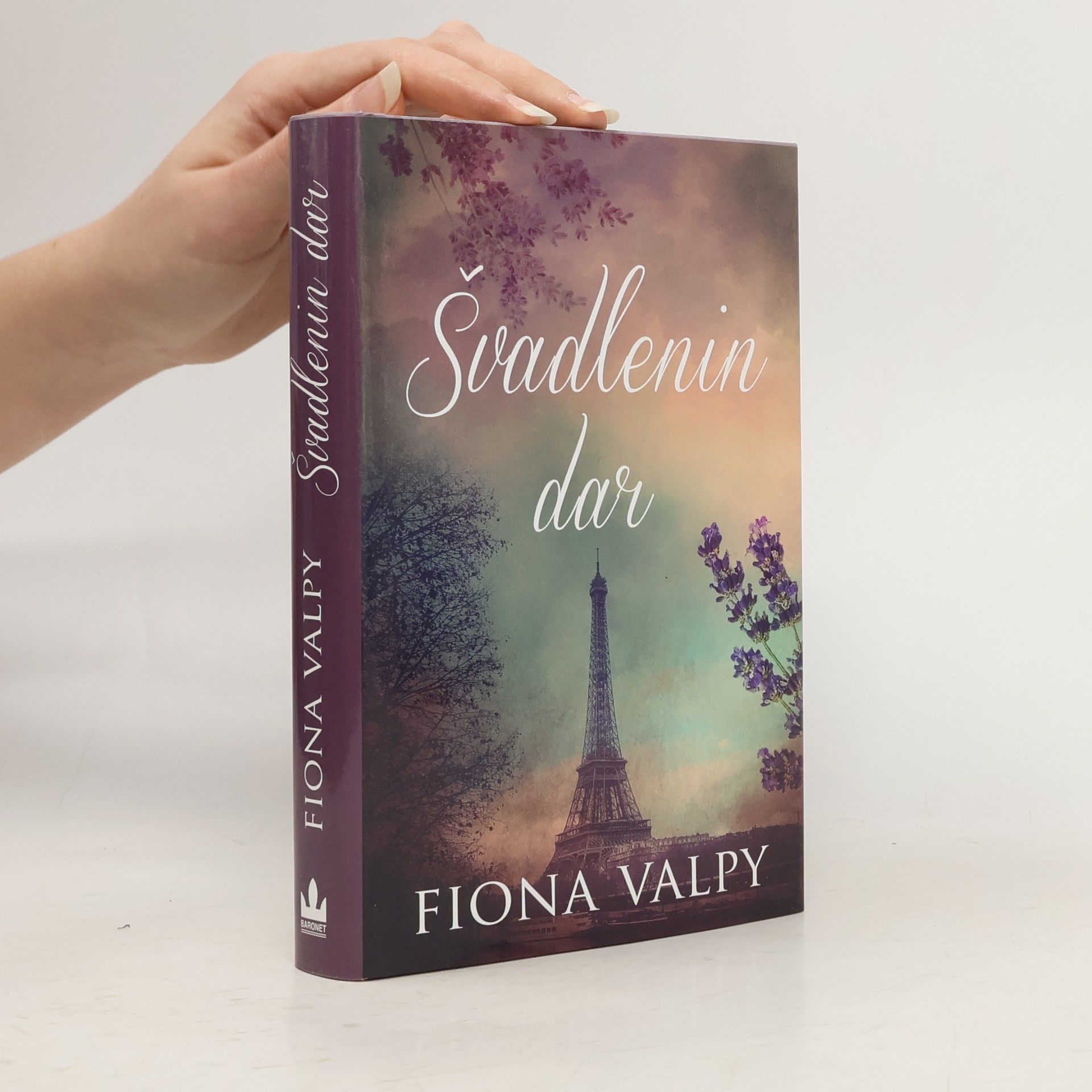 Fiona Valpy Švadlenin dar