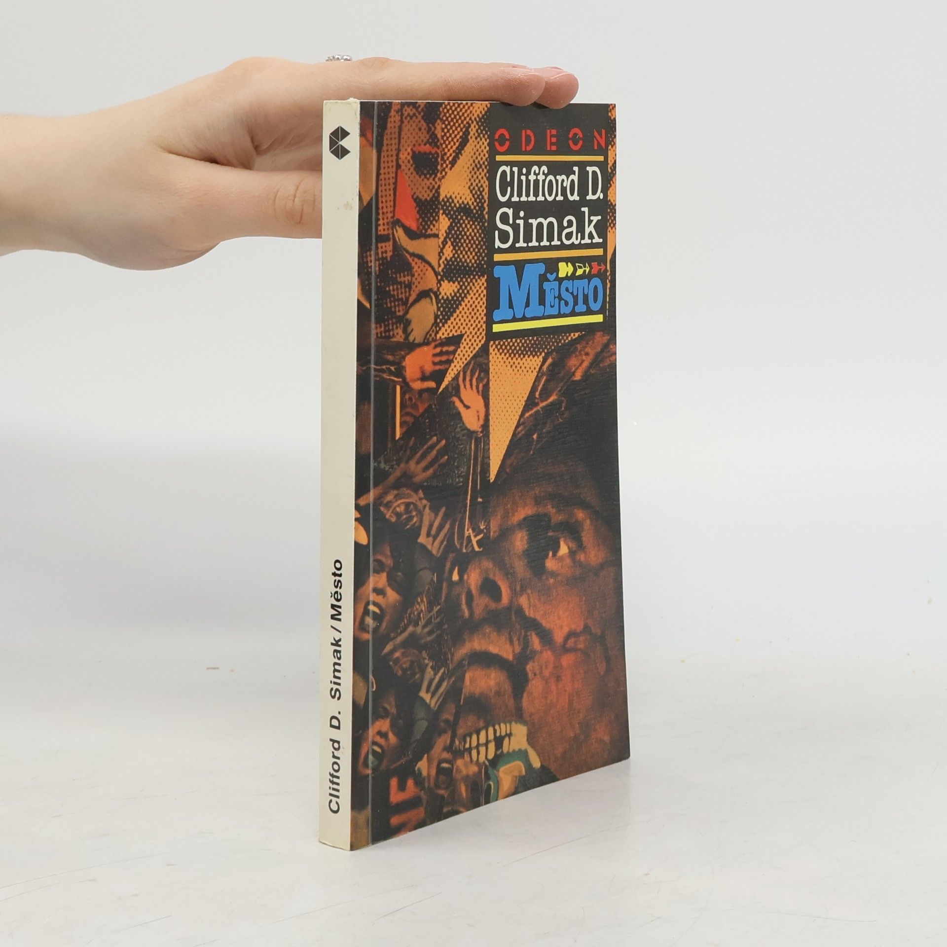 Clifford D. Simak Město