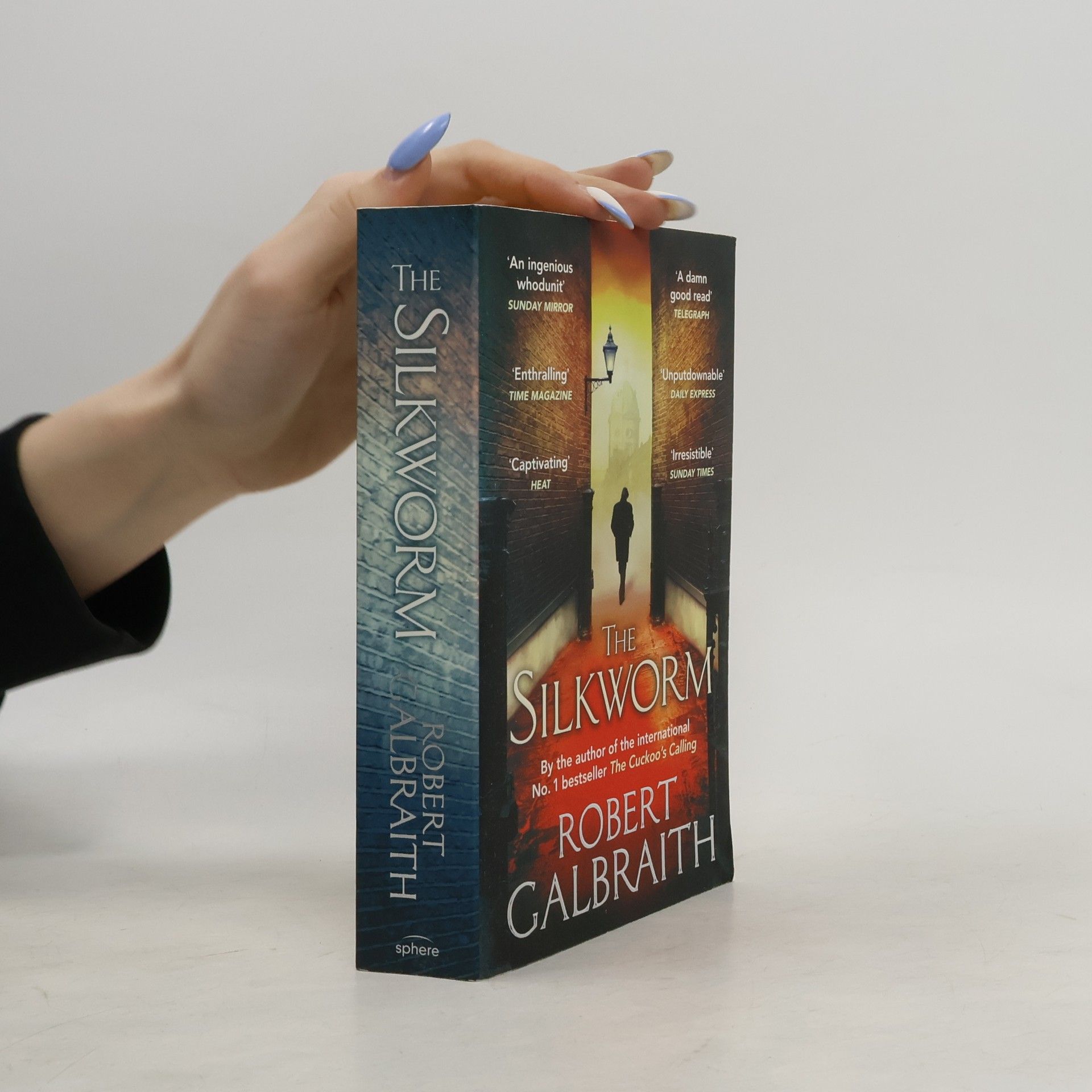 Robert Galbraith The Silkworm