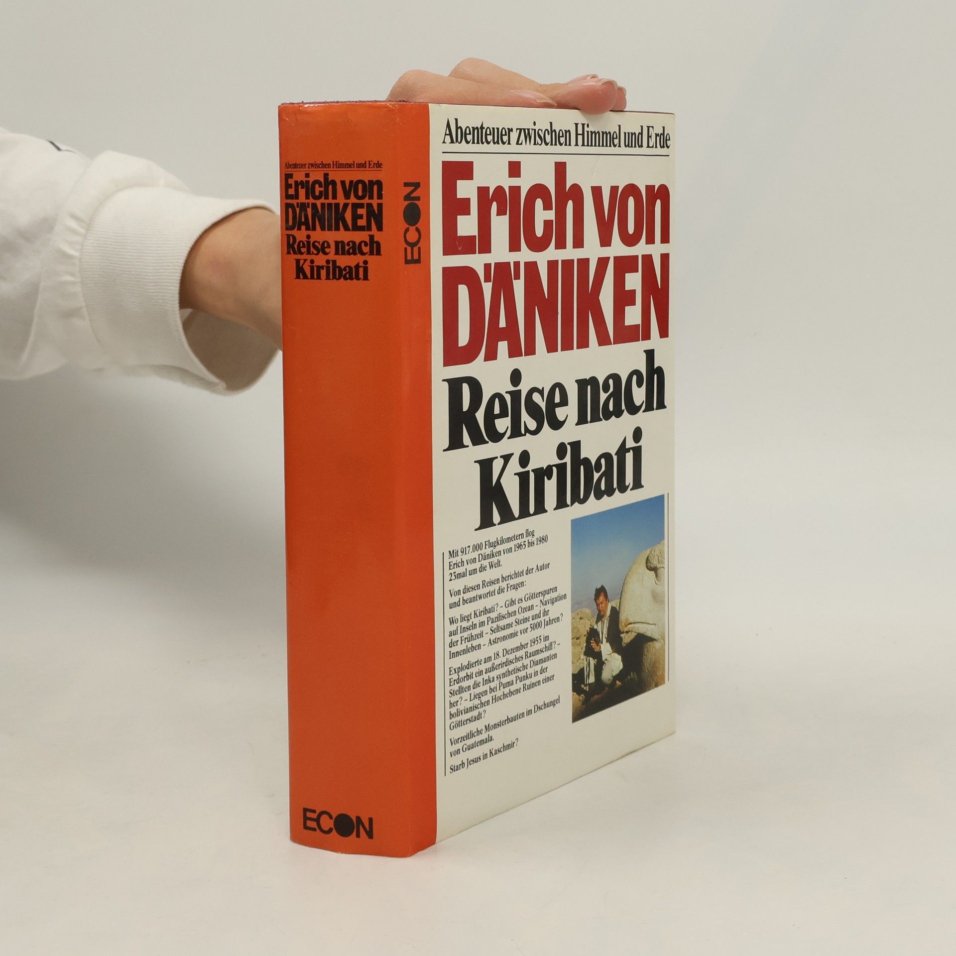 Erich von Däniken Reise nach Kiribati