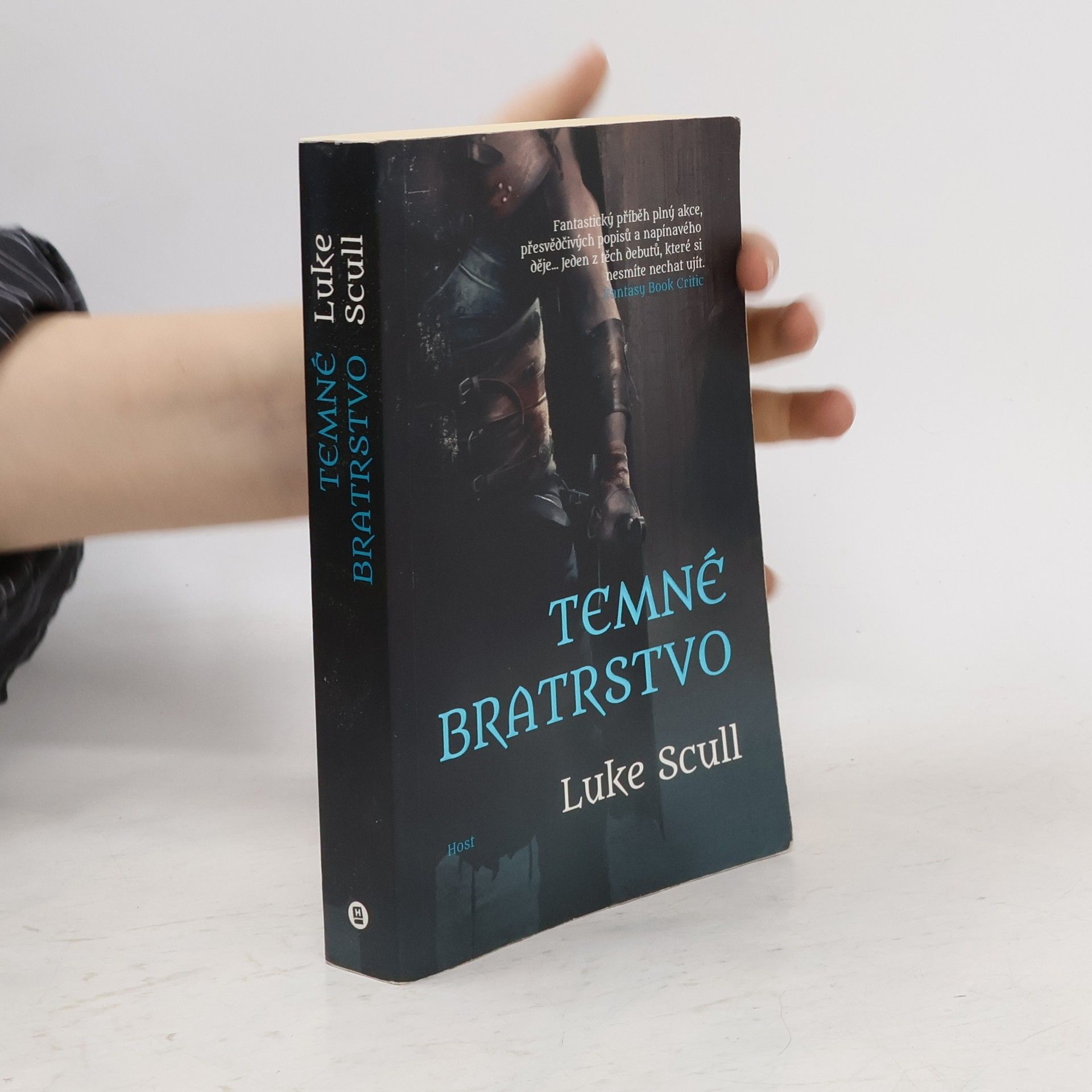 Luke Scull Temné bratrstvo