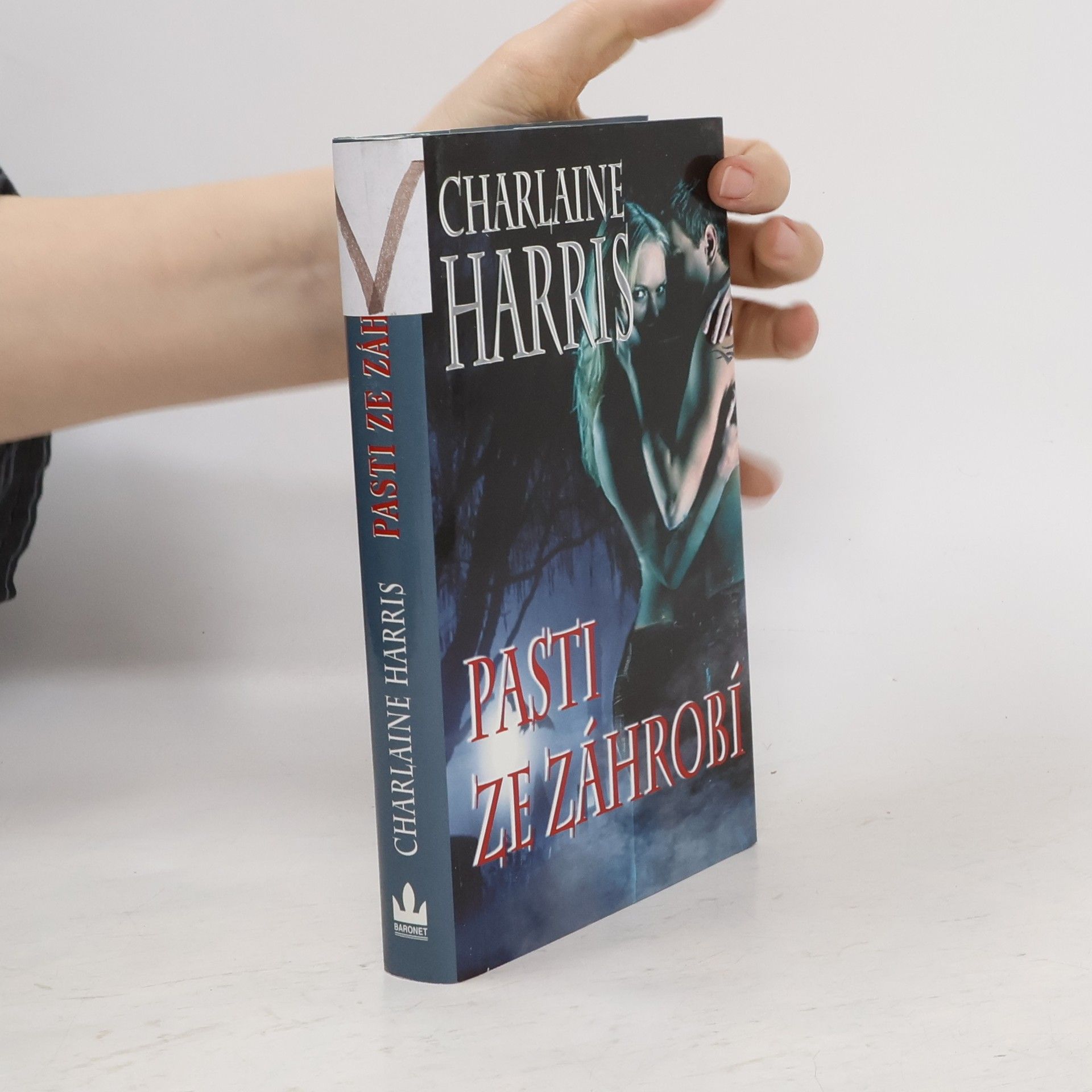 Charlaine Harris Schulz Pasti ze záhrobí