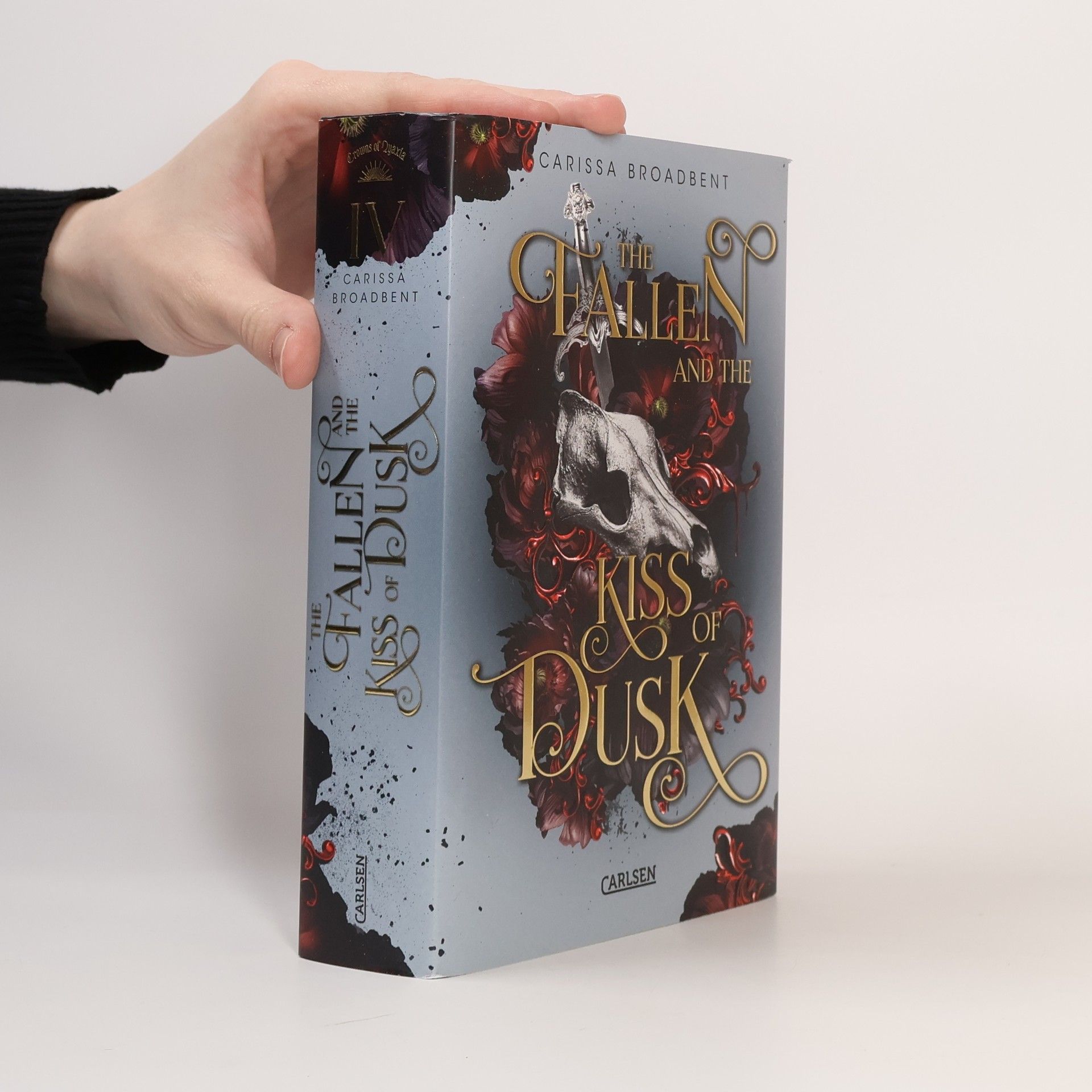 Carissa Broadbent The Fallen and the Kiss of Dusk