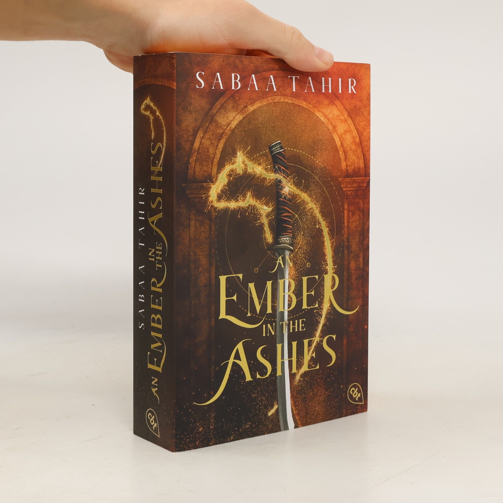 Sabaa Tahir An Ember in the Ashes