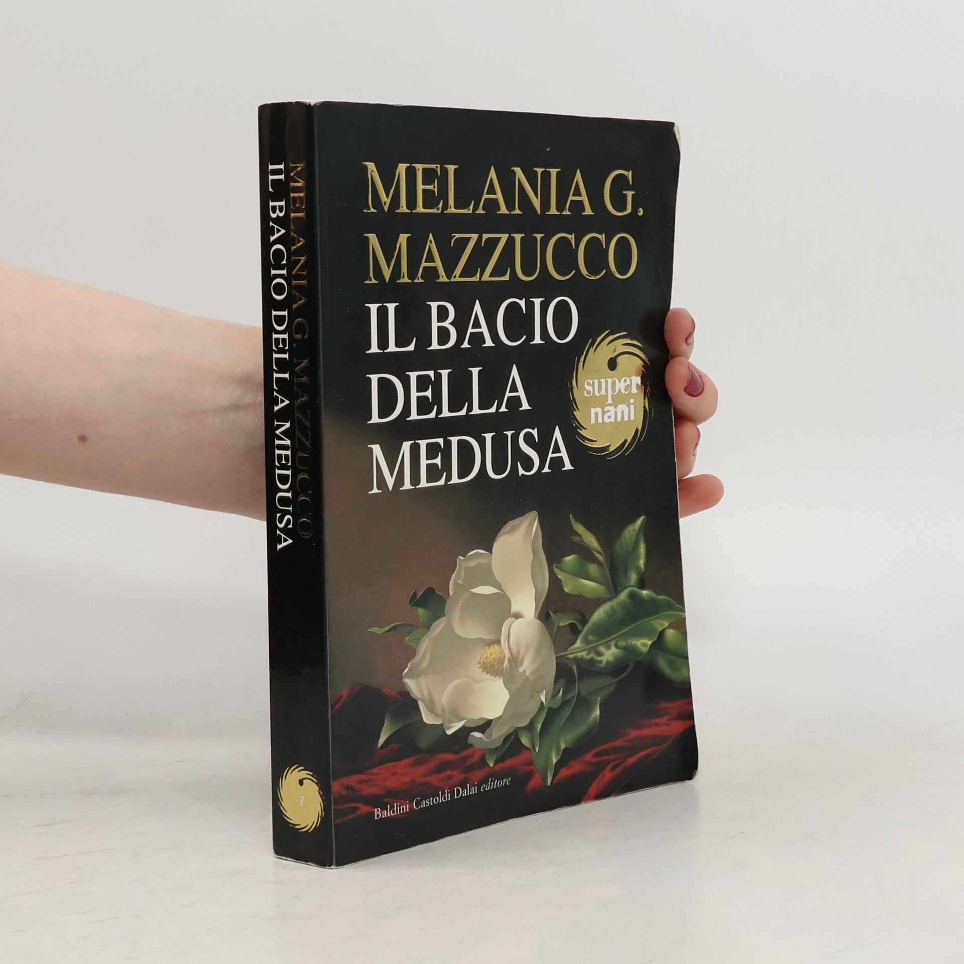 Melania G. Mazzucco Super Nani - 7: Il bacio della Medusa