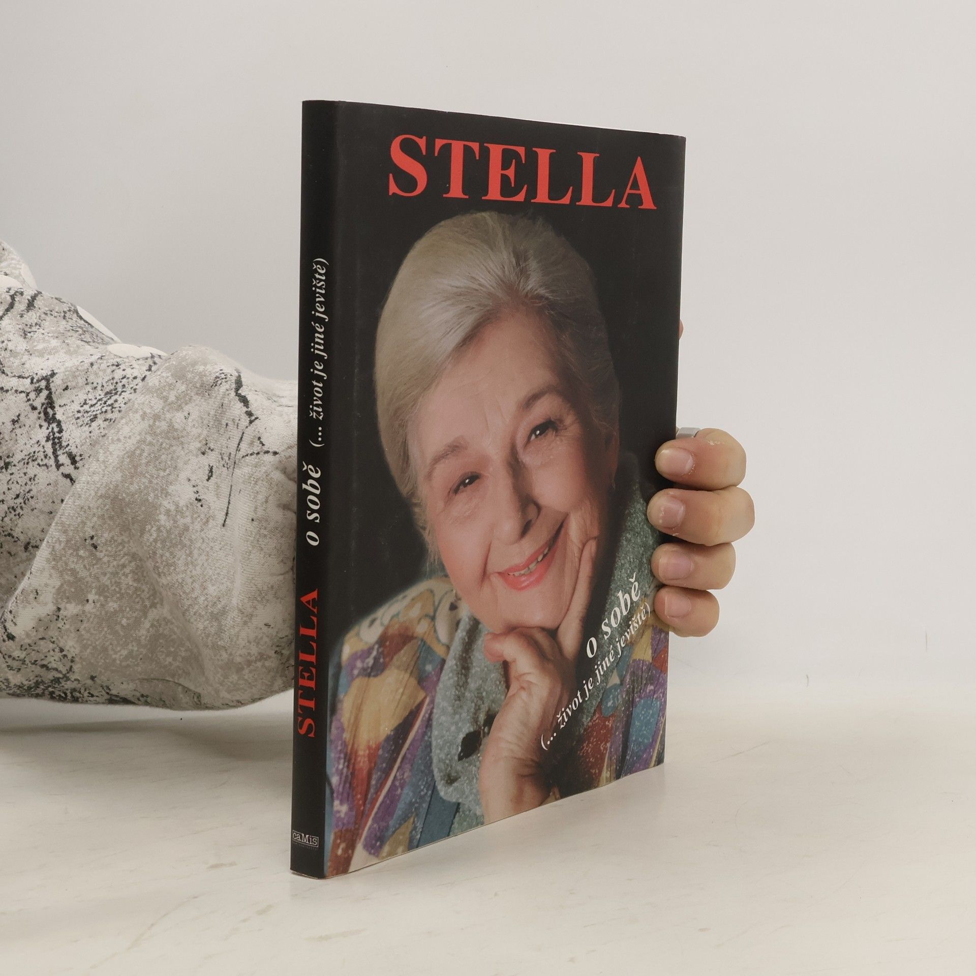 Stella Zázvorková Stella o sobě. (...život je jiné jeviště)
