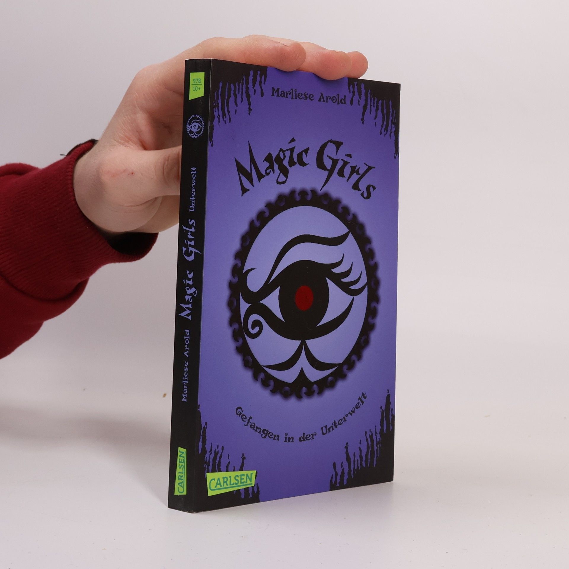 MArliese Aroldová  Magic Girls 4