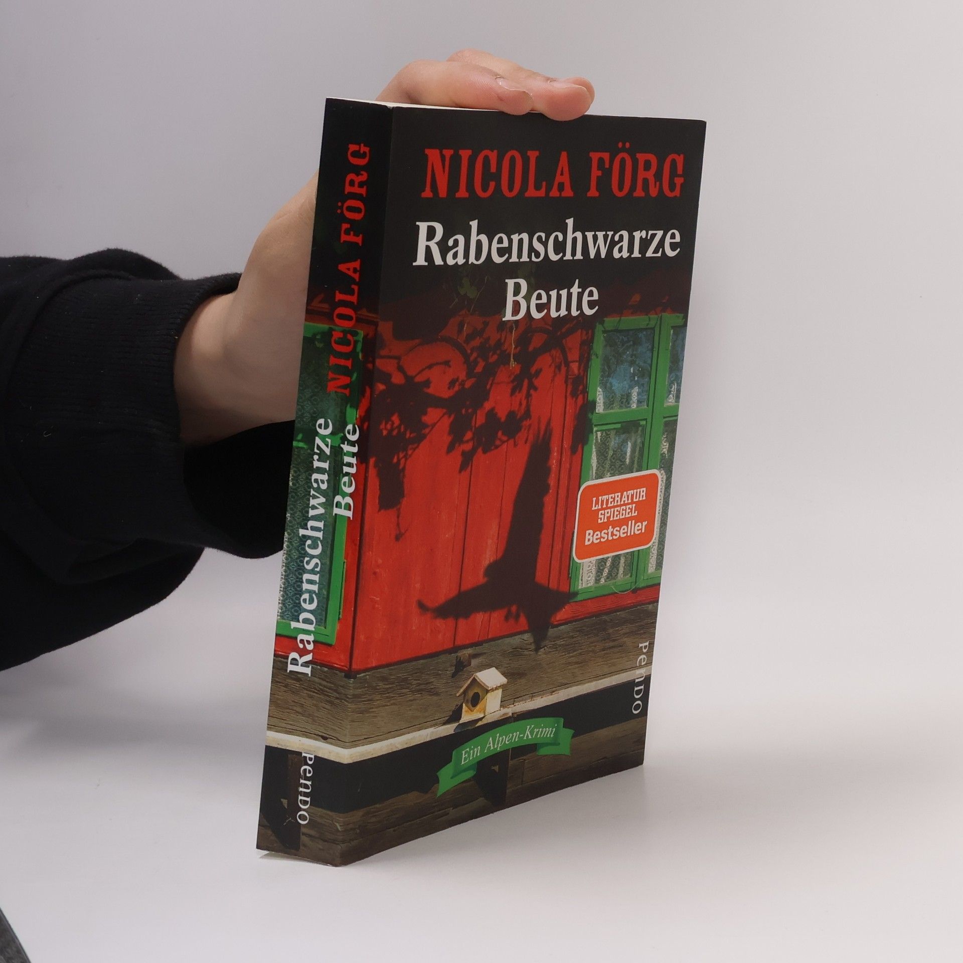 Nicola Förg Rabenschwarze Beute