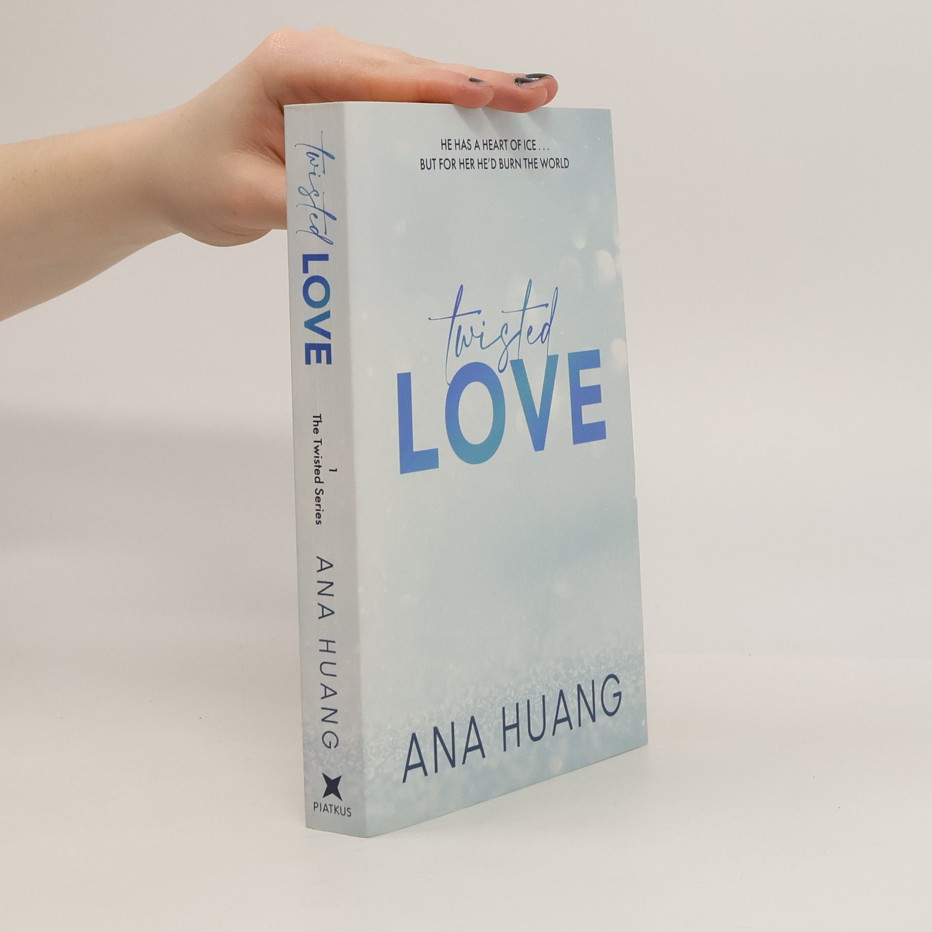 Ana Huang Twisted love. Twisted book one